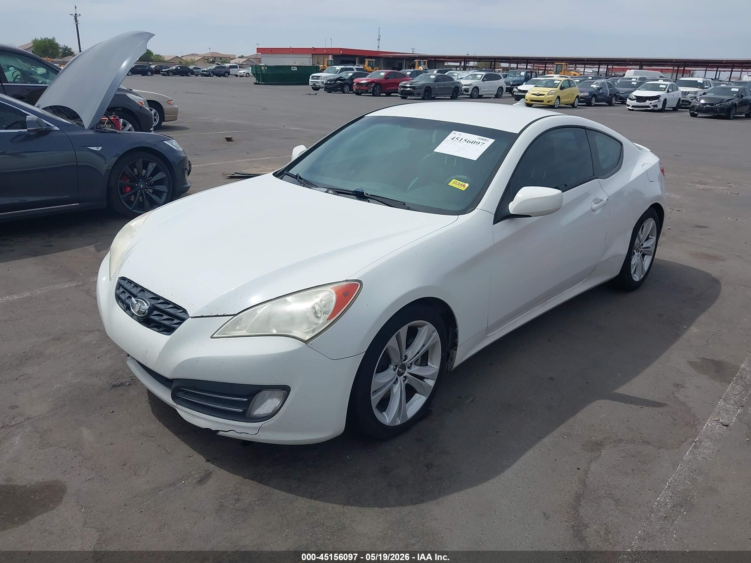 2010 Hyundai Genesis 3.8 White vin: KMHHU6KH5AU037998