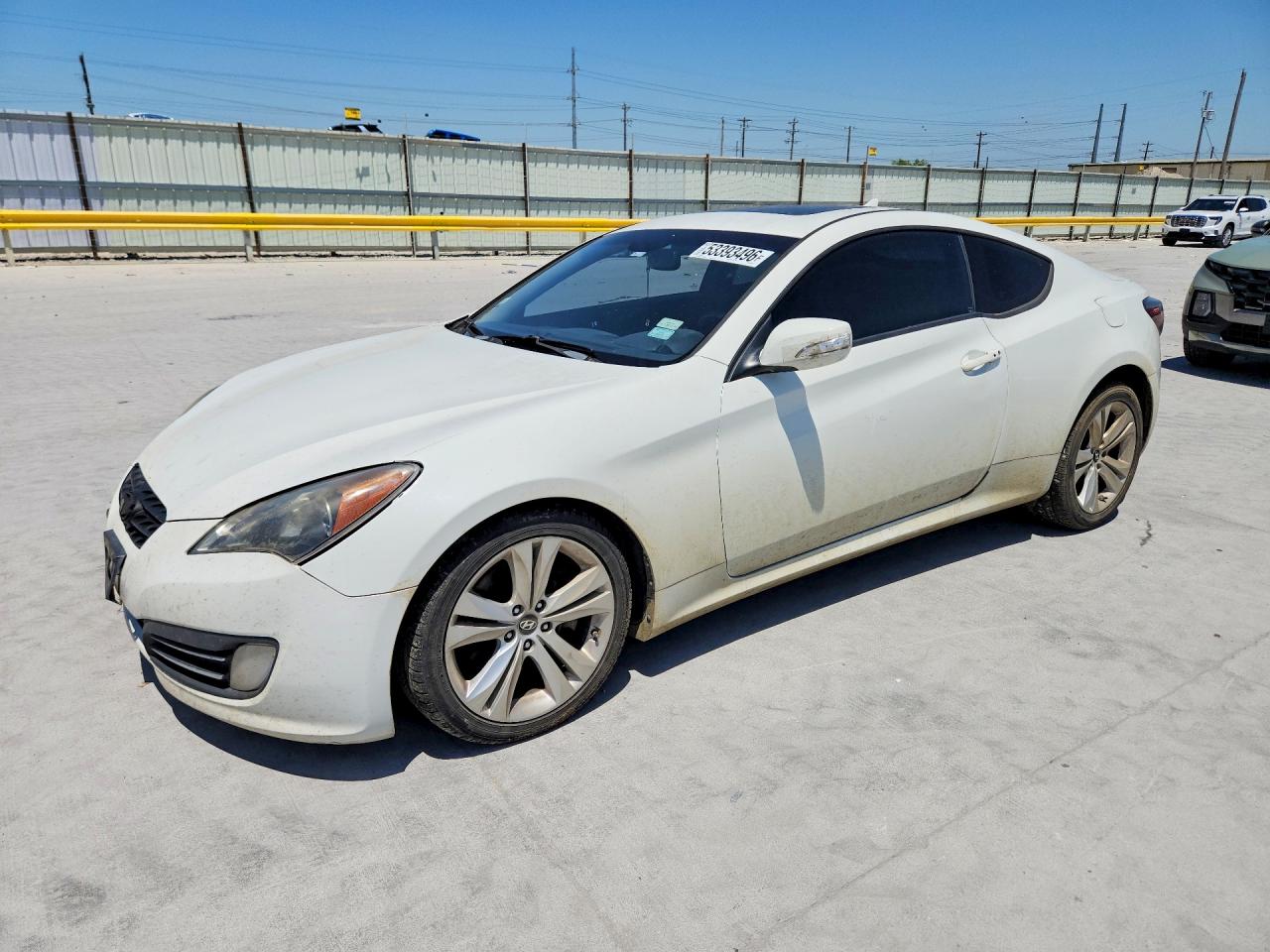 2010 Hyundai Genesis Coupe 3.8l White vin: KMHHU6KH6AU017002