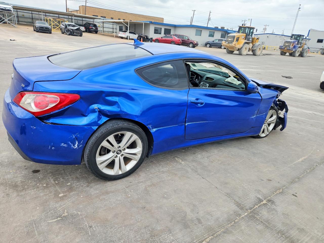 2010 Hyundai Genesis Coupe 3.8l Blue vin: KMHHU6KH7AU023312