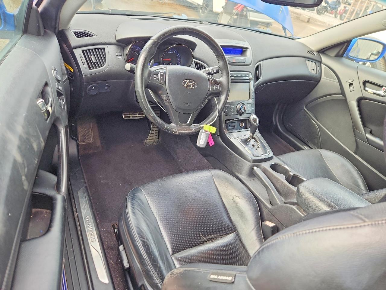2011 Hyundai Genesis Coupe 3.8l R-spec Blue vin: KMHHU6KH7BU058160
