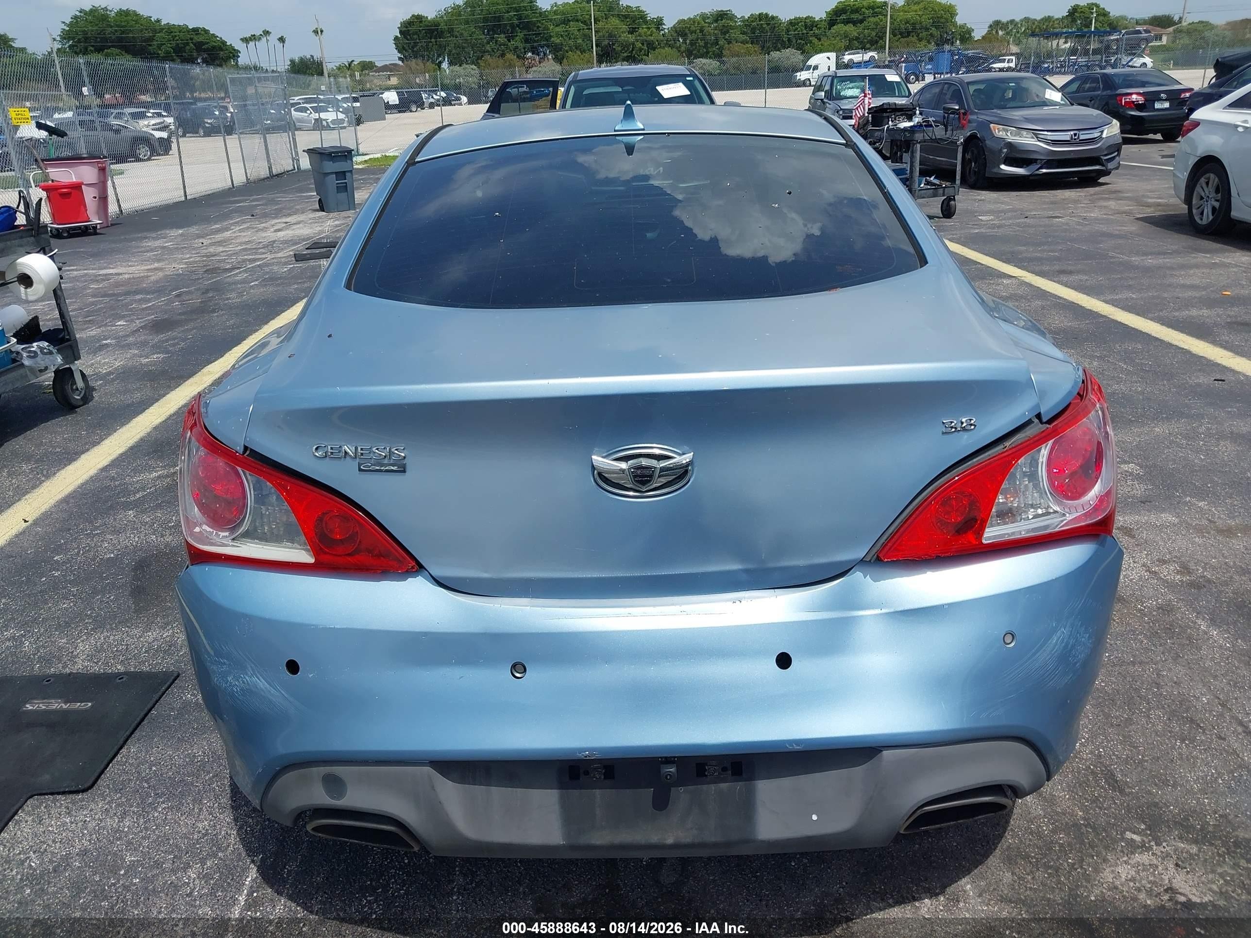 2011 Hyundai Genesis 3.8 Grand Touring Blue vin: KMHHU6KH7BU063293