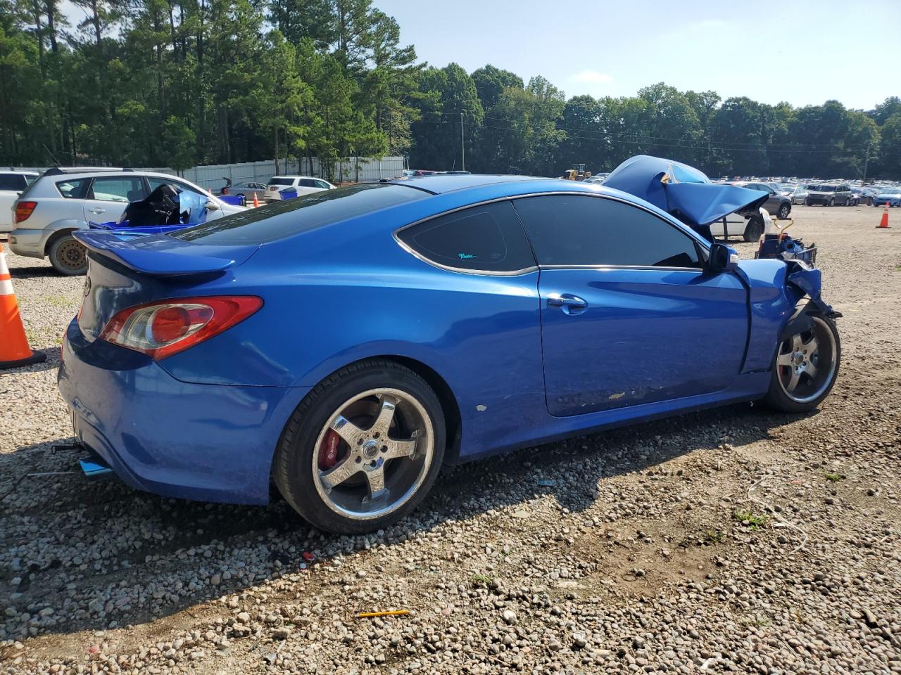2010 Hyundai Genesis Coupe 3.8l Blue vin: KMHHU6KH8AU027899
