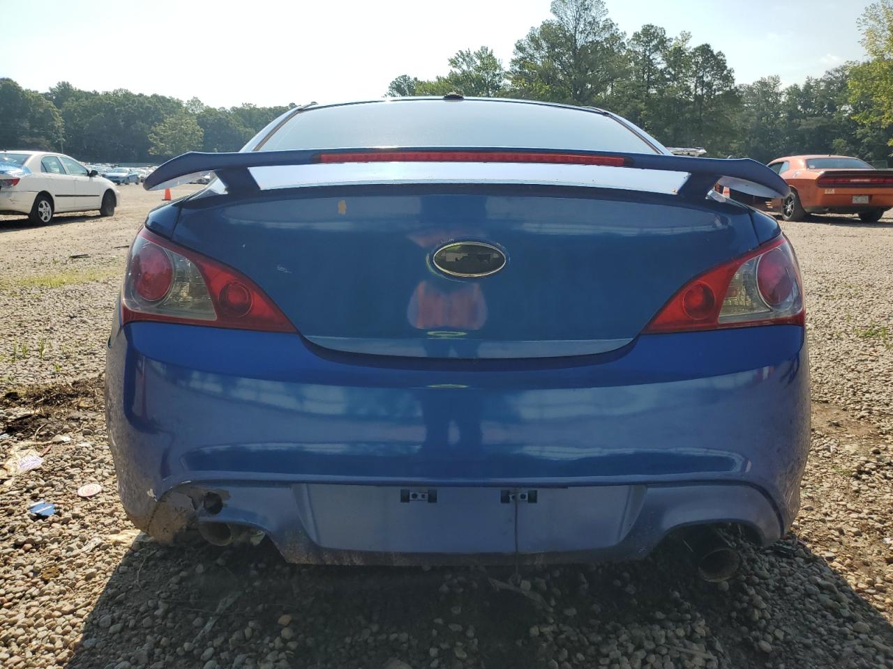 2010 Hyundai Genesis Coupe 3.8l Blue vin: KMHHU6KH8AU027899