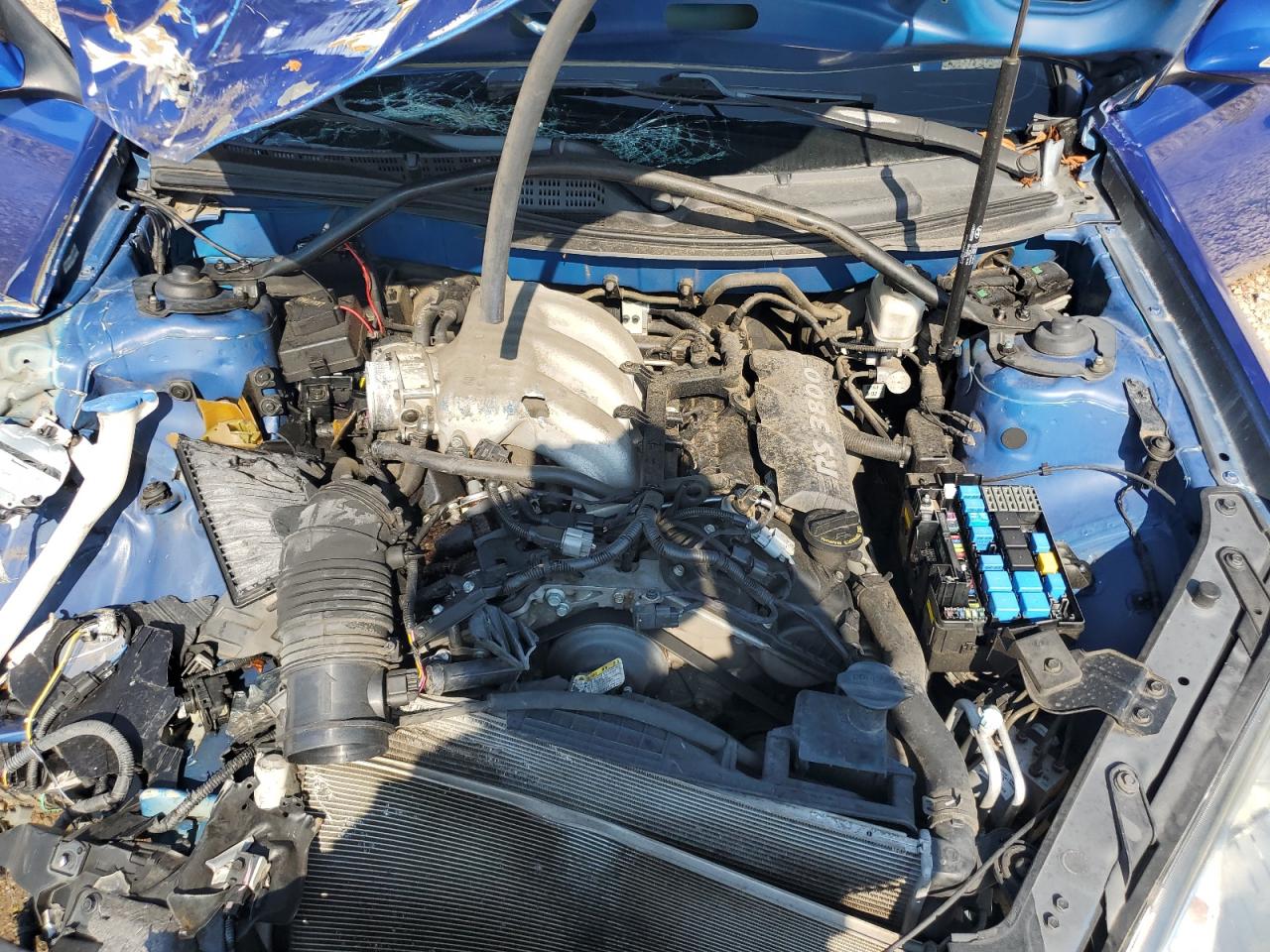 2010 Hyundai Genesis Coupe 3.8l Blue vin: KMHHU6KH8AU027899