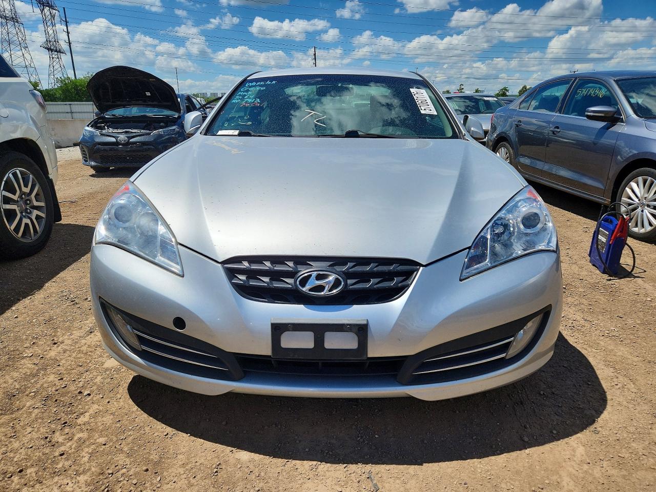 2010 Hyundai Genesis Coupe 3.8l Серебряный vin: KMHHU6KH8AU042399