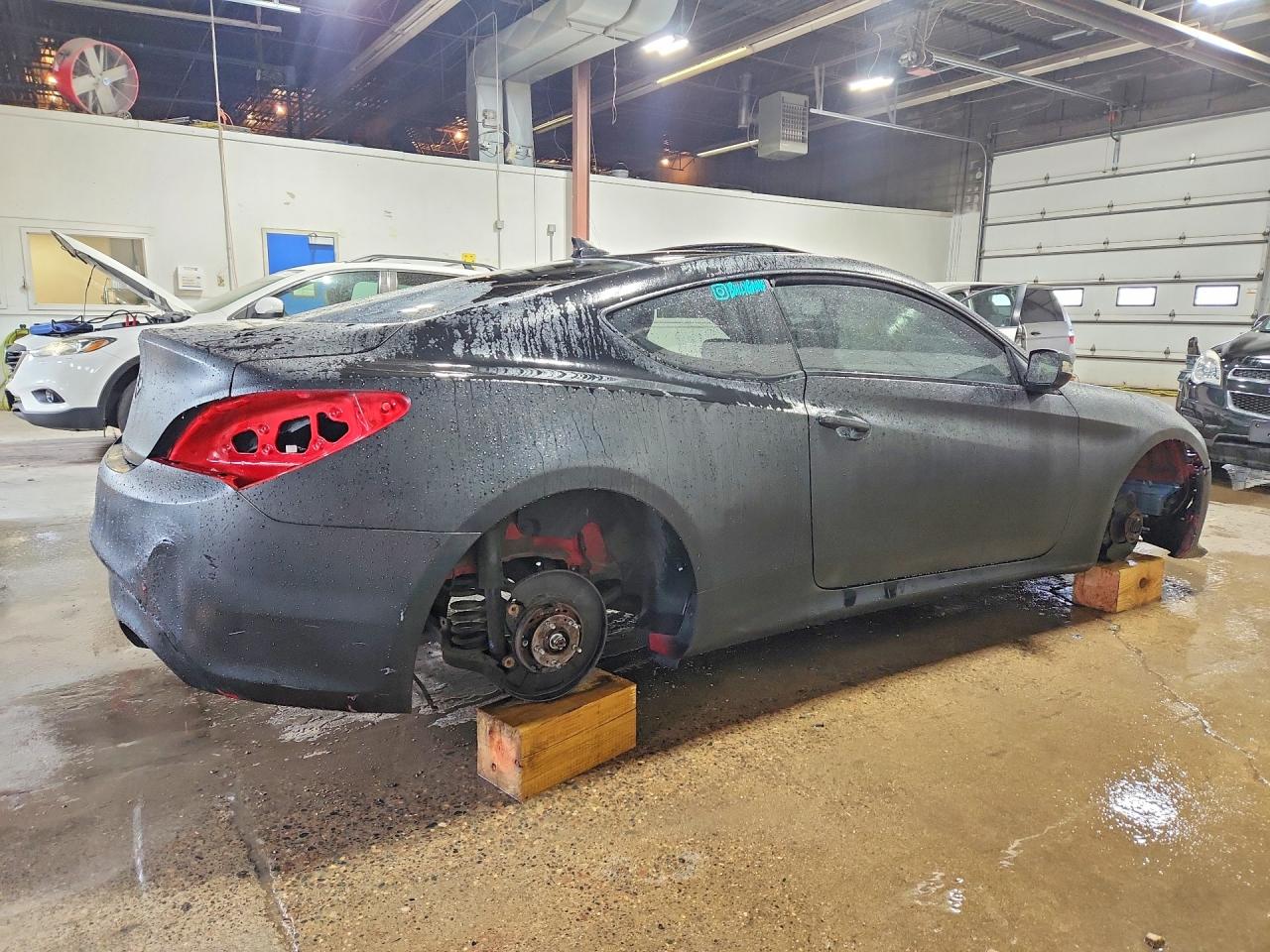 2011 Hyundai Genesis Coupe 3.8l R-spec Gray vin: KMHHU6KH8BU063092