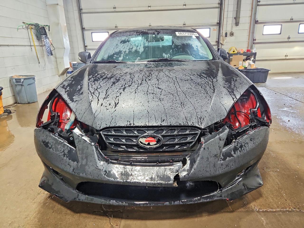 2011 Hyundai Genesis Coupe 3.8l R-spec Gray vin: KMHHU6KH8BU063092