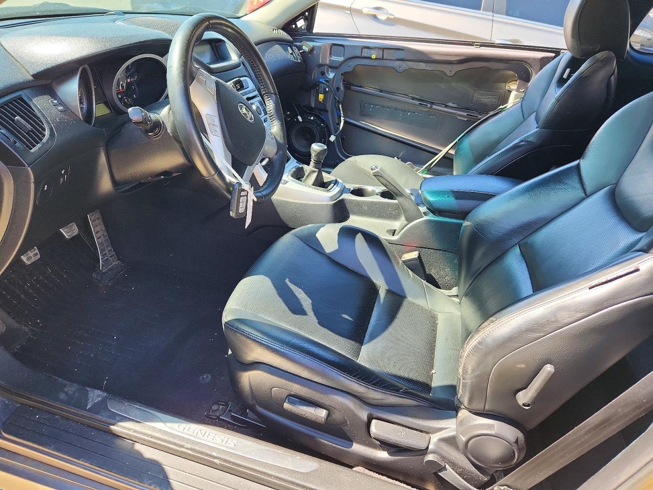2010 Hyundai Genesis Coupe 3.8l Серый vin: KMHHU6KH9AU013087