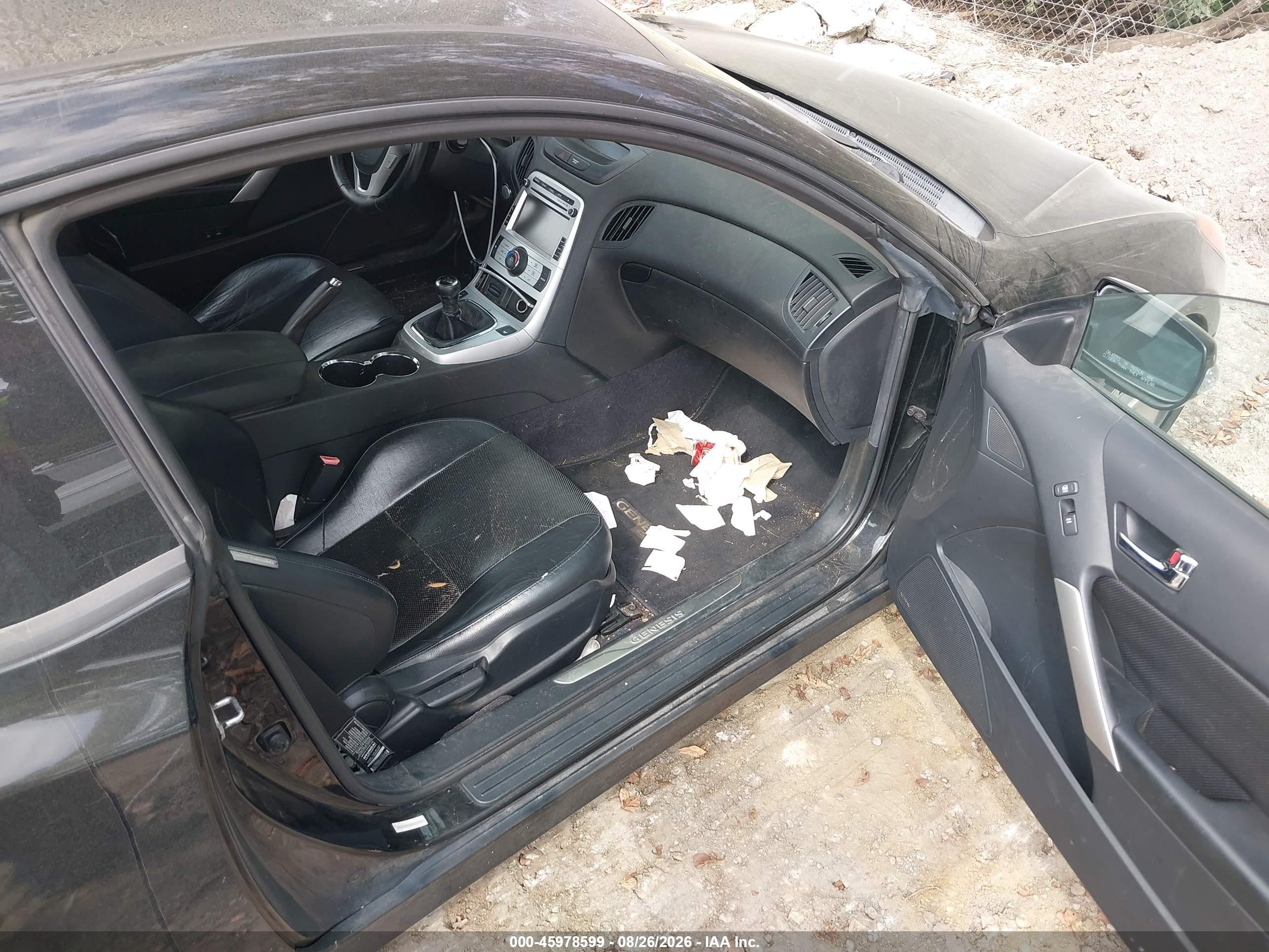 2010 Hyundai Genesis 3.8 Track Black vin: KMHHU6KH9AU027894