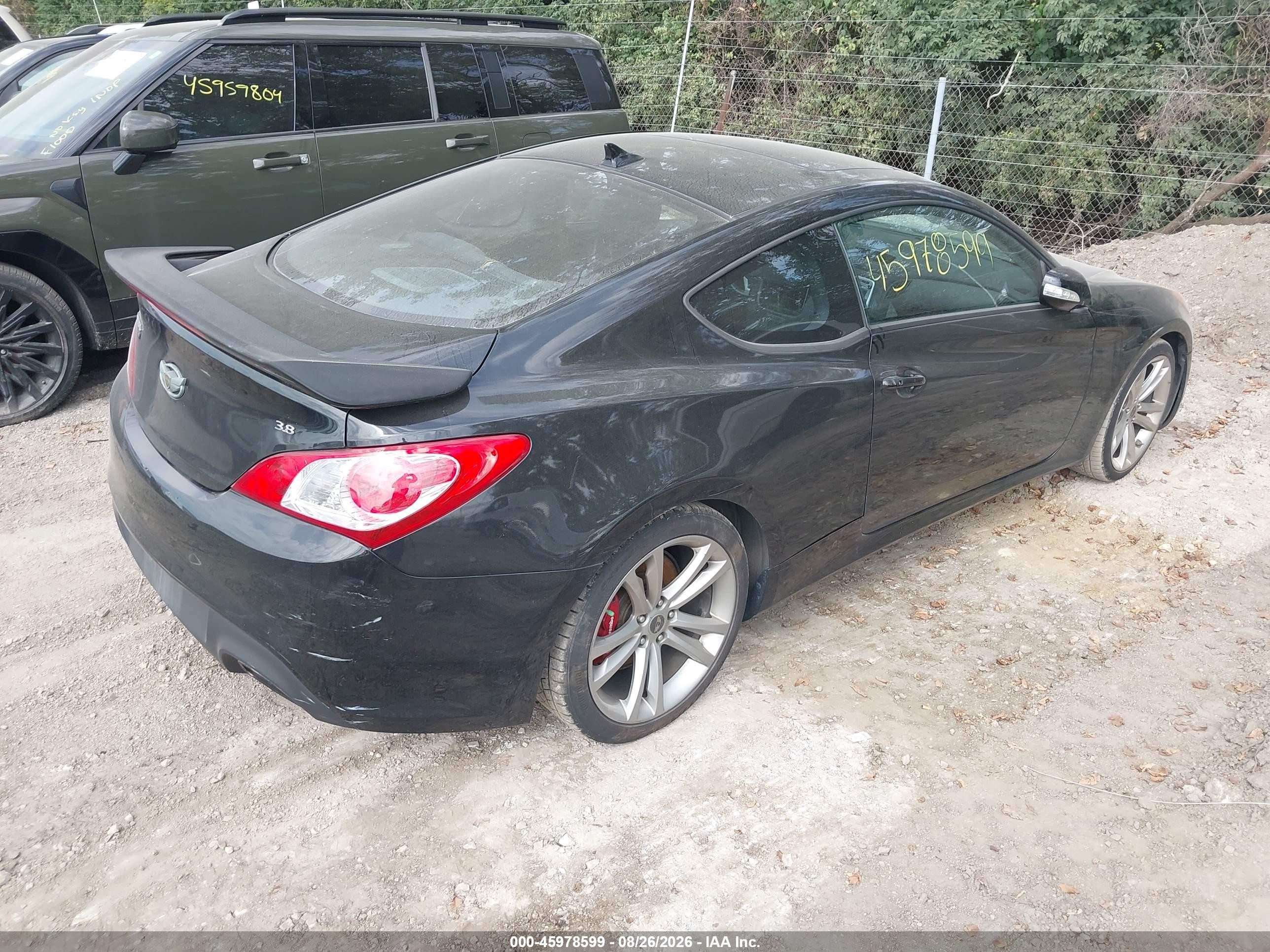 2010 Hyundai Genesis 3.8 Track Black vin: KMHHU6KH9AU027894