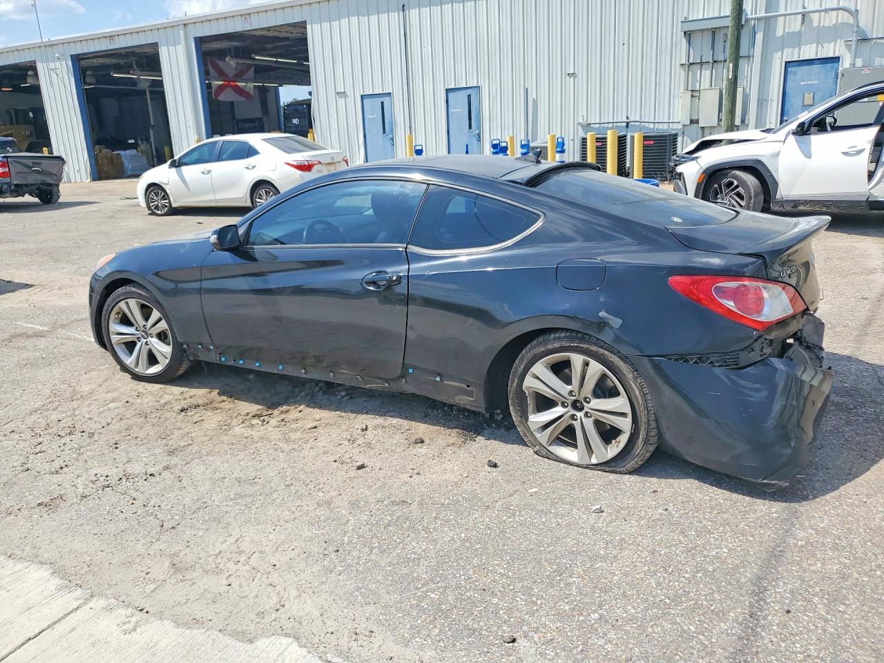 2010 Hyundai Genesis Coupe 3.8l Grand Touring Black vin: KMHHU6KHXAU026754