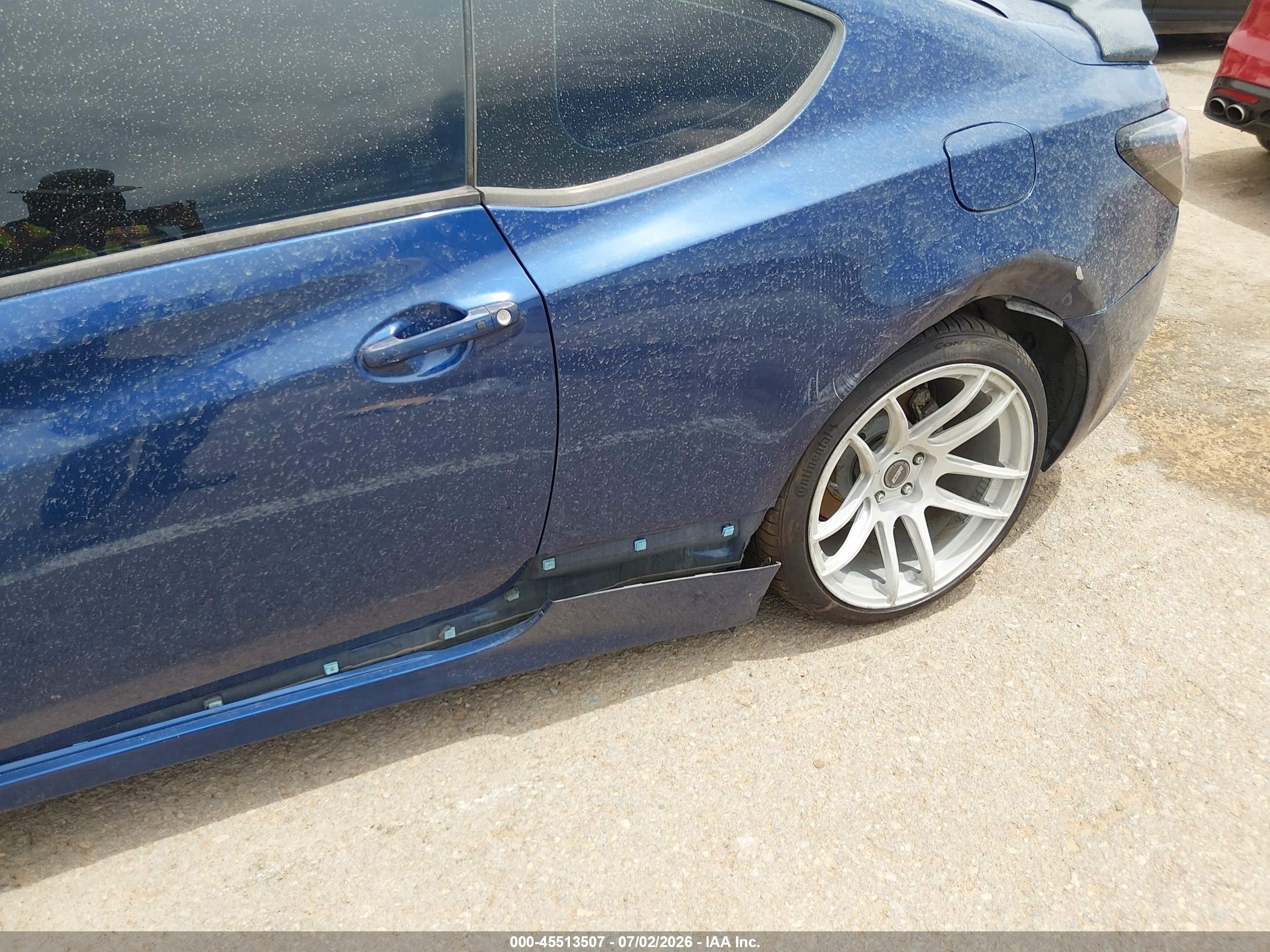 2015 Hyundai Genesis   Blue vin: KMHHU6KJ0FU122757