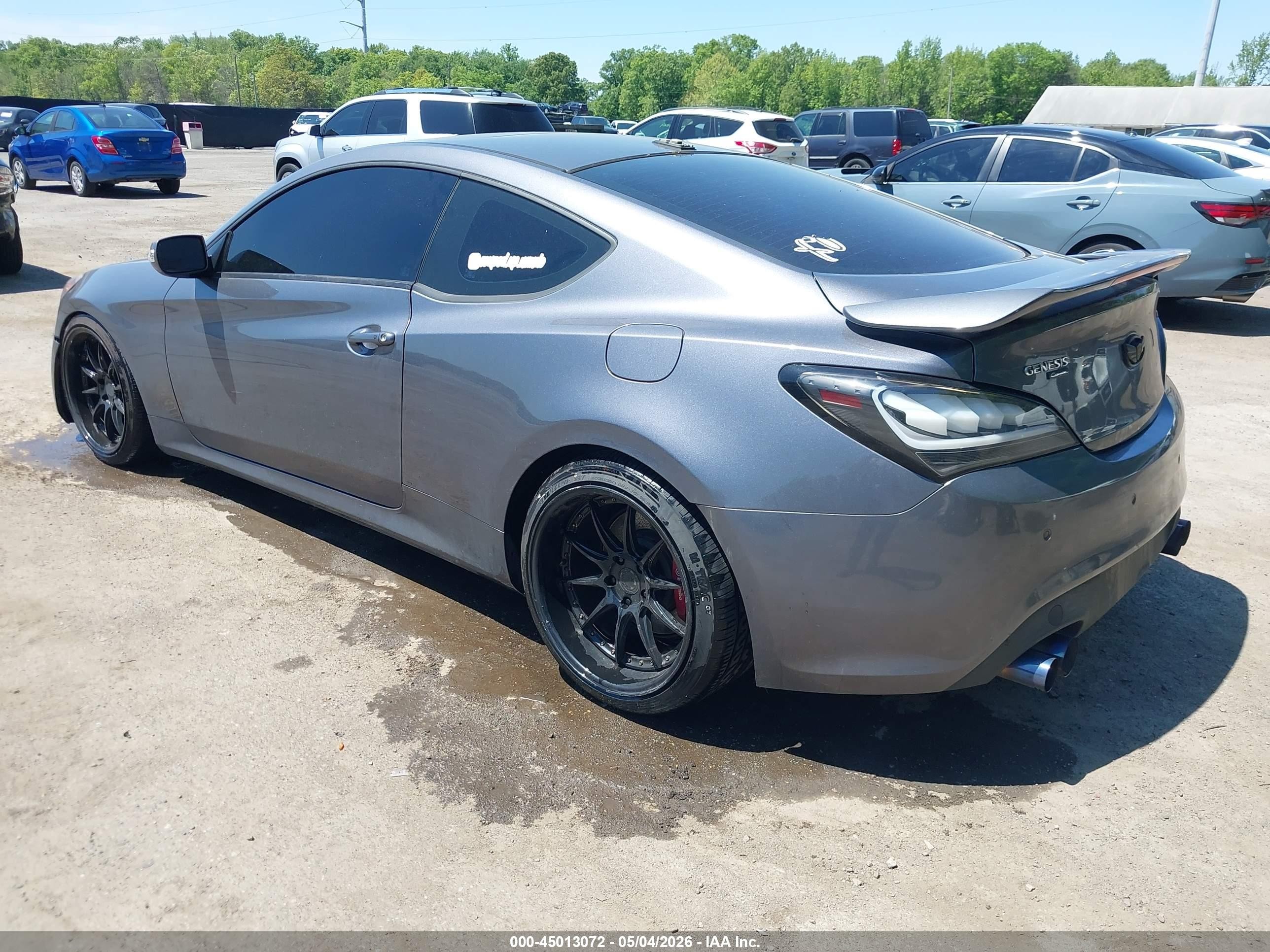 2015 Hyundai Genesis   Серый vin: KMHHU6KJ0FU128154