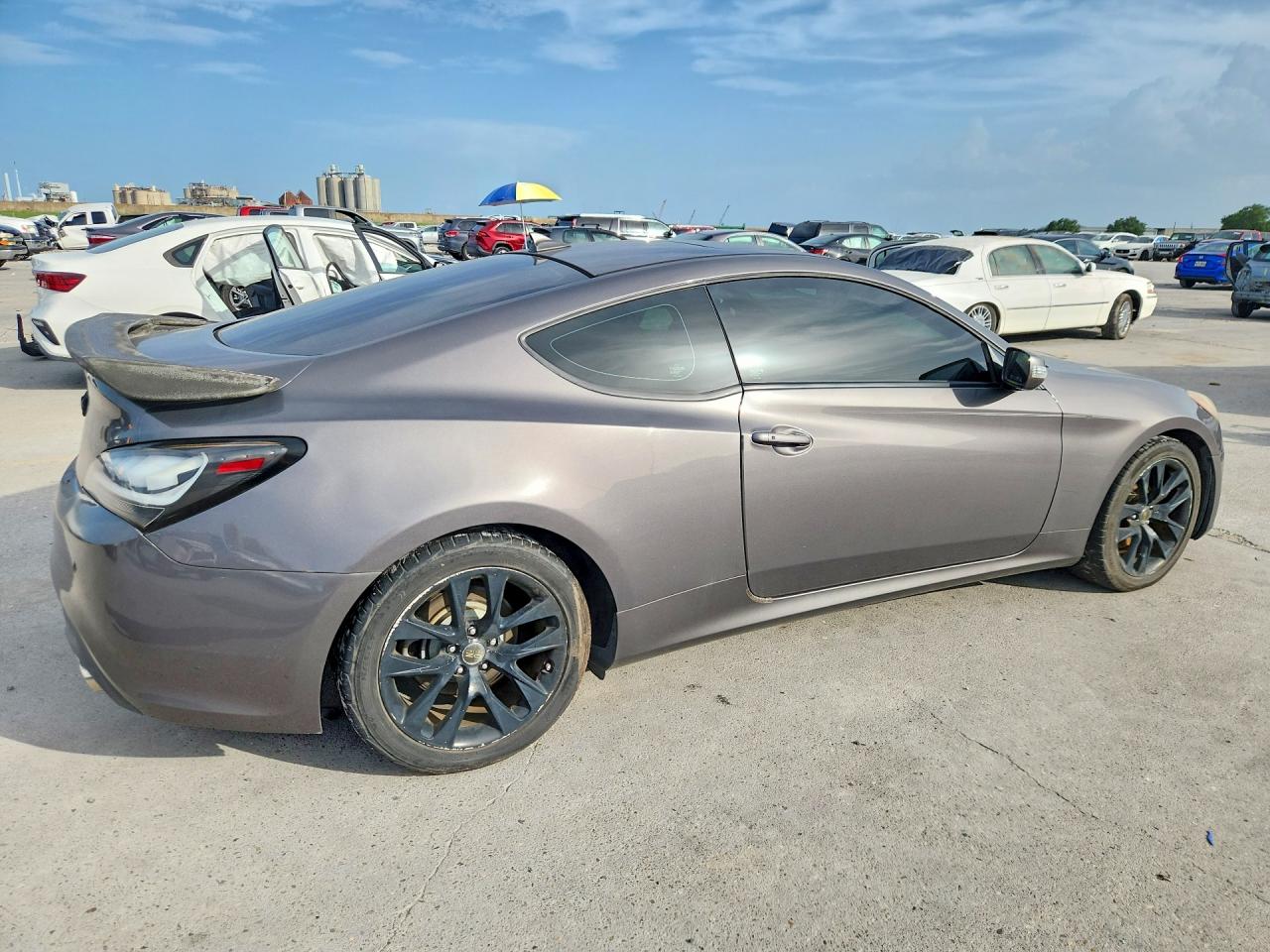2013 Hyundai Genesis Coupe 3.8 Grand Touring Gray vin: KMHHU6KJ1DU094982