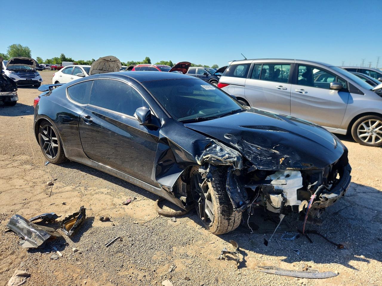 2013 Hyundai Genesis Coupe 3.8l Black vin: KMHHU6KJ1DU101946
