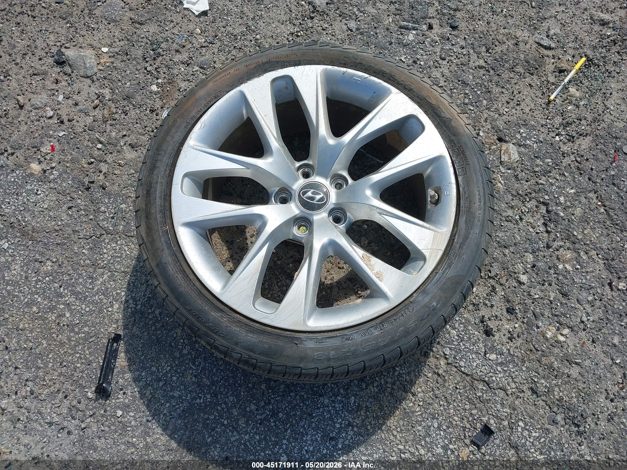 2013 Hyundai Genesis 3.8 Grand Touring Серый vin: KMHHU6KJ1DU109271