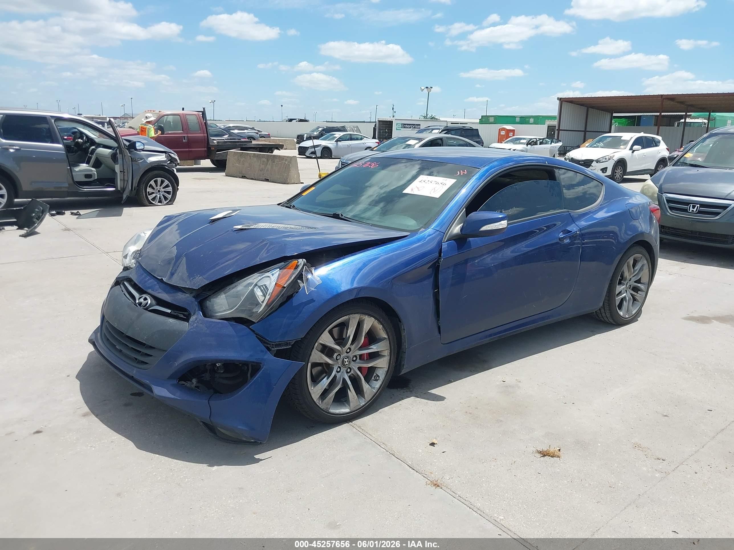 2015 Hyundai Genesis 3.8 R-spec Blue vin: KMHHU6KJ1FU127675