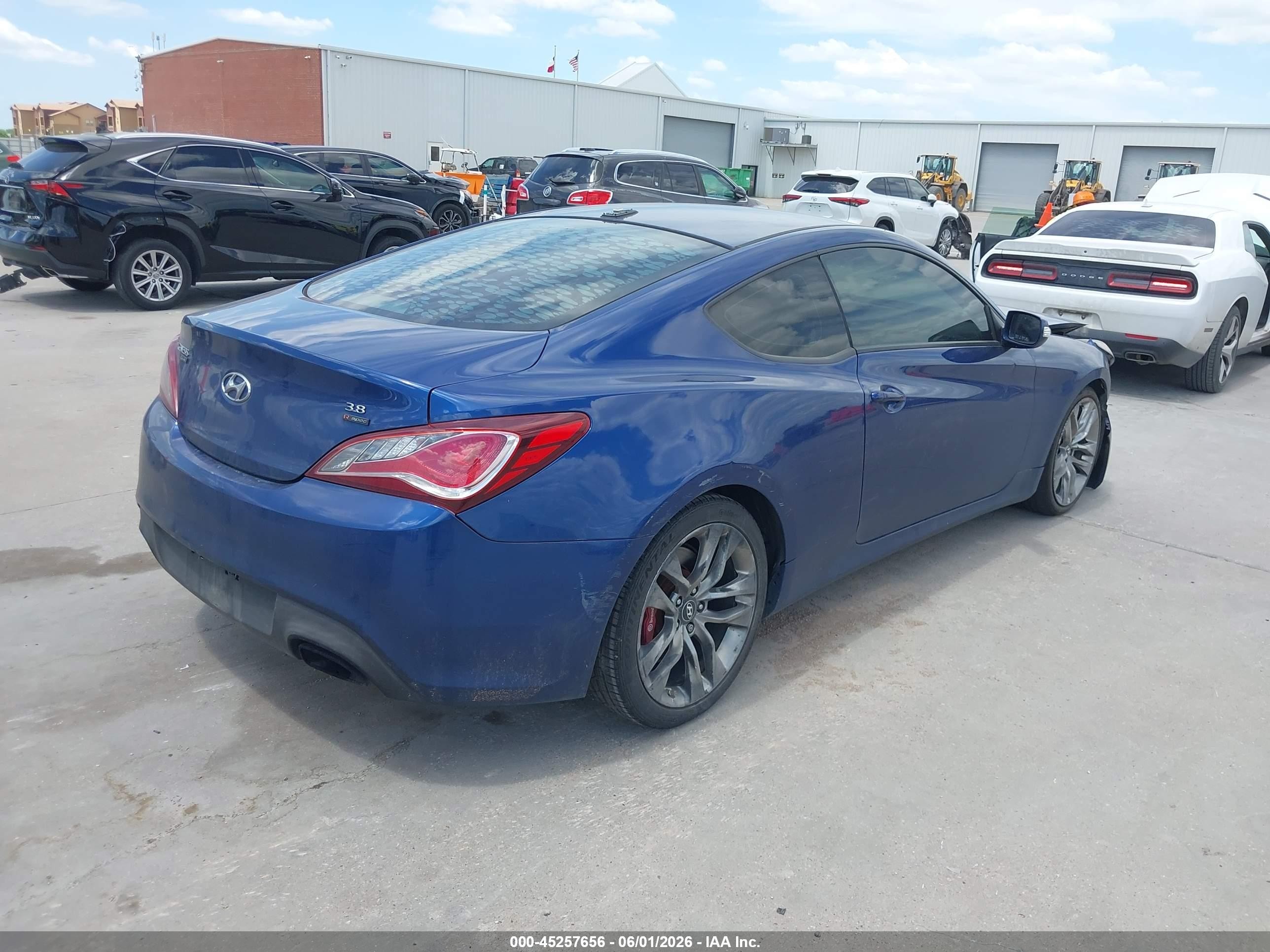2015 Hyundai Genesis 3.8 R-spec Blue vin: KMHHU6KJ1FU127675