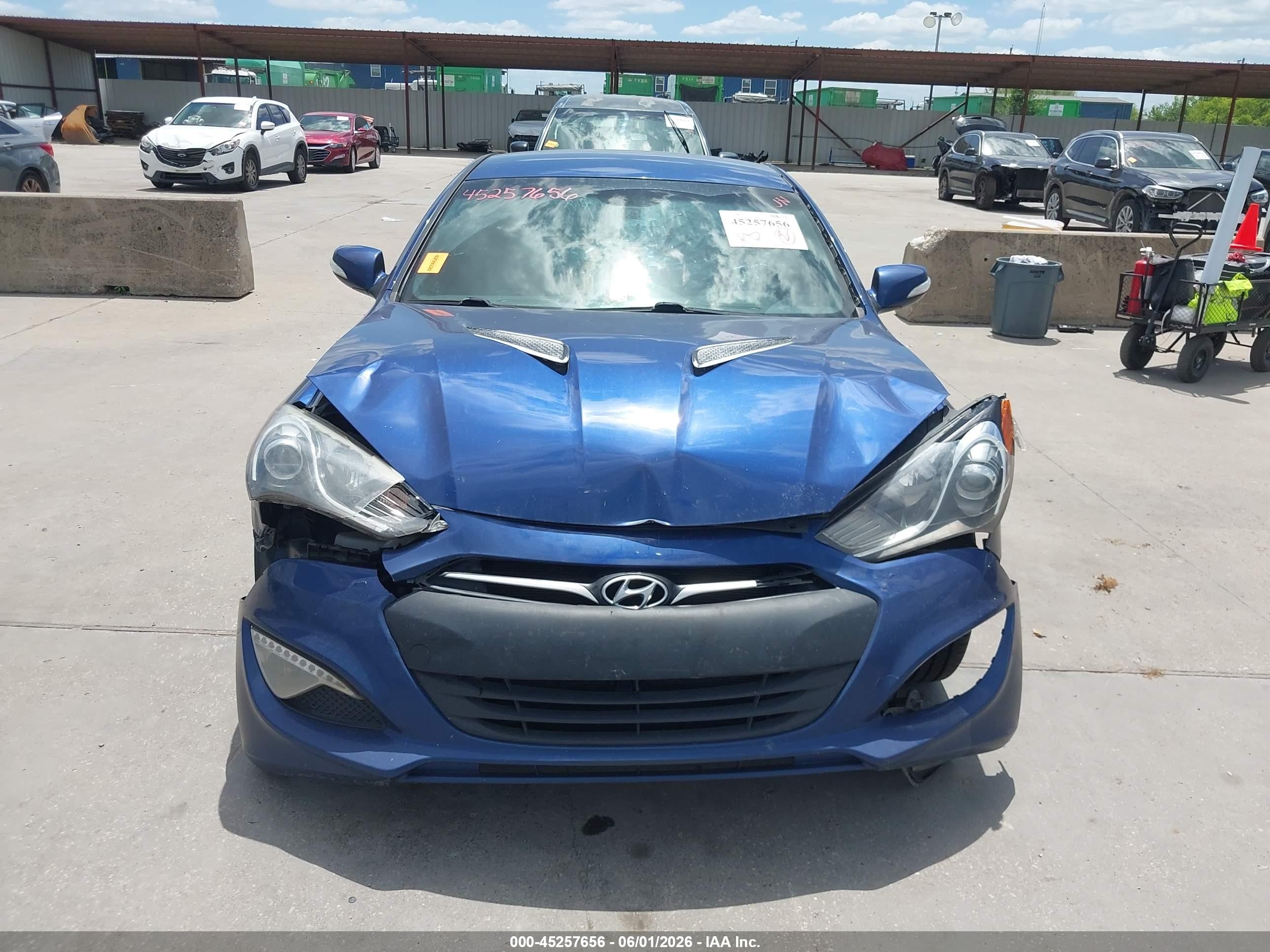 2015 Hyundai Genesis 3.8 R-spec Blue vin: KMHHU6KJ1FU127675