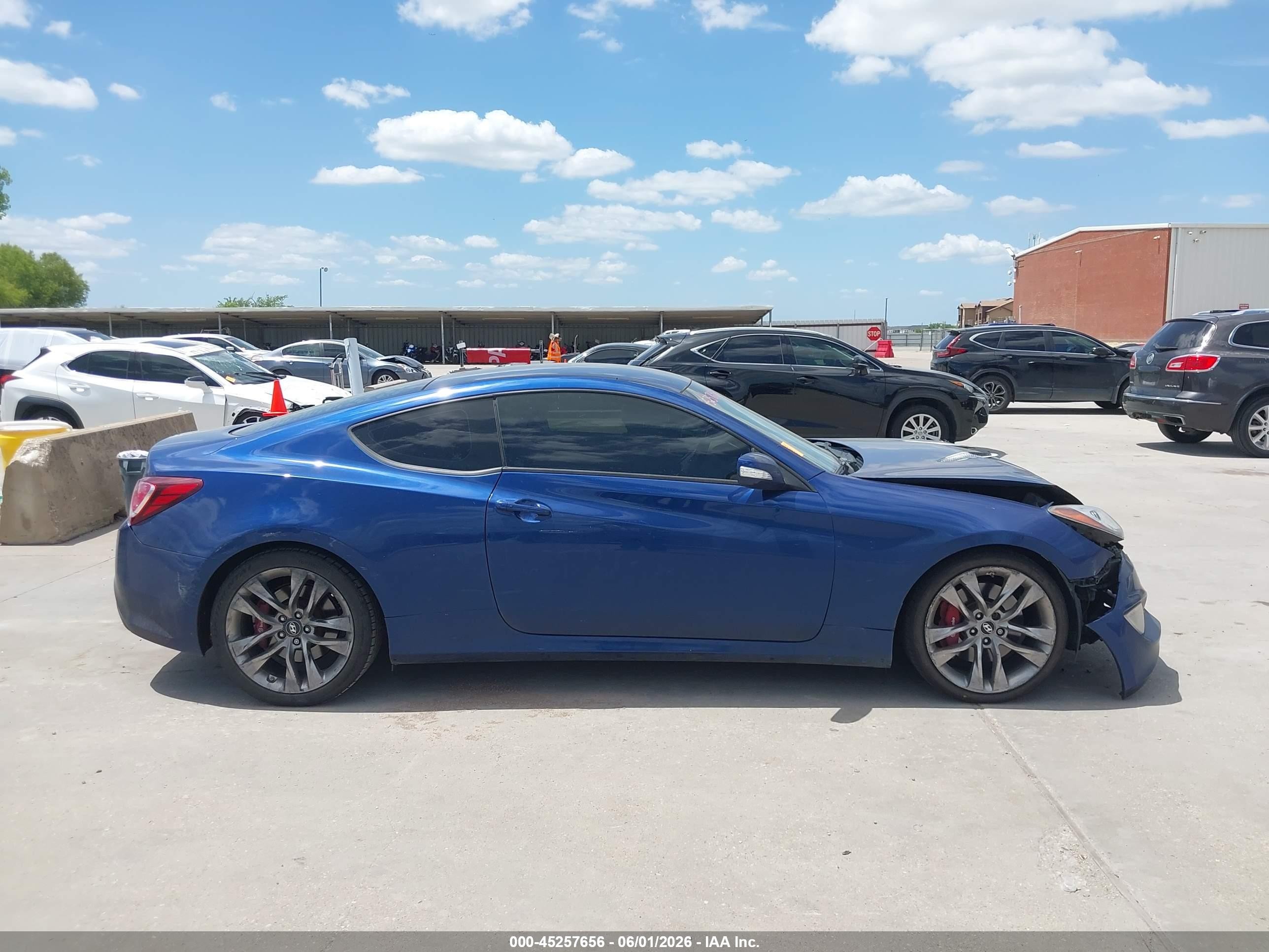 2015 Hyundai Genesis 3.8 R-spec Blue vin: KMHHU6KJ1FU127675