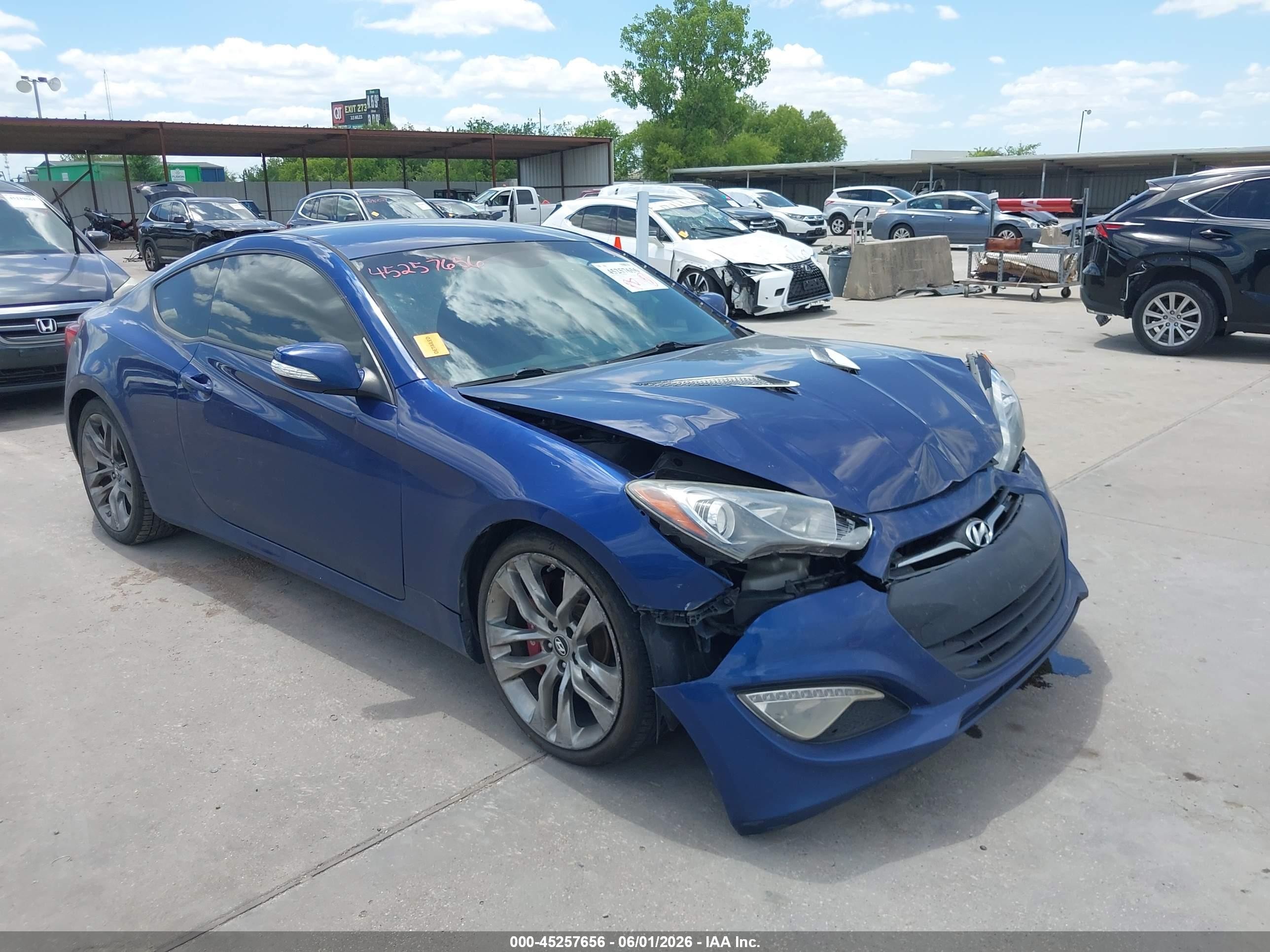 2015 Hyundai Genesis 3.8 R-spec Blue vin: KMHHU6KJ1FU127675