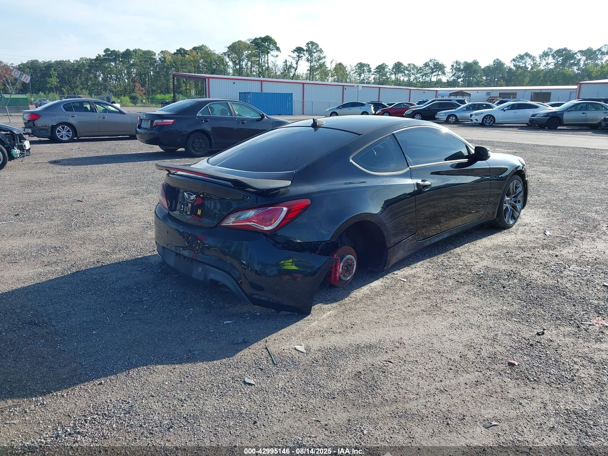 2015 Hyundai Genesis 3.8 Ultimate Черный vin: KMHHU6KJ2FU125997