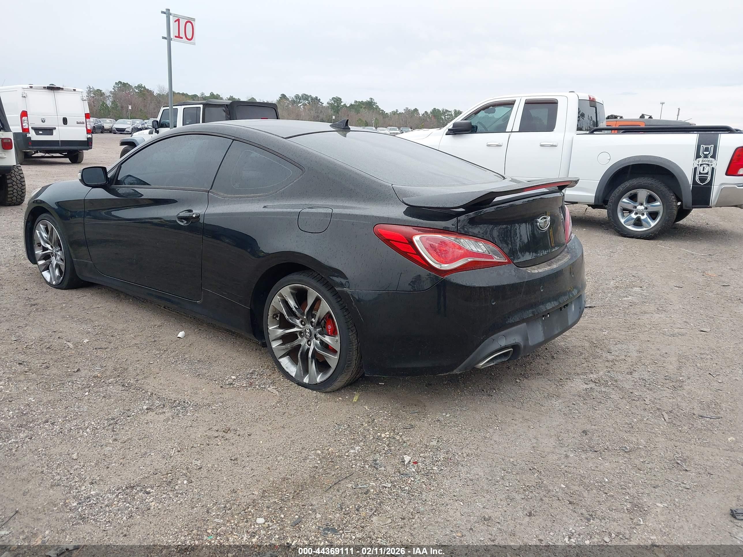 2015 Hyundai Genesis 3.8 Ultimate Черный vin: KMHHU6KJ2FU125997
