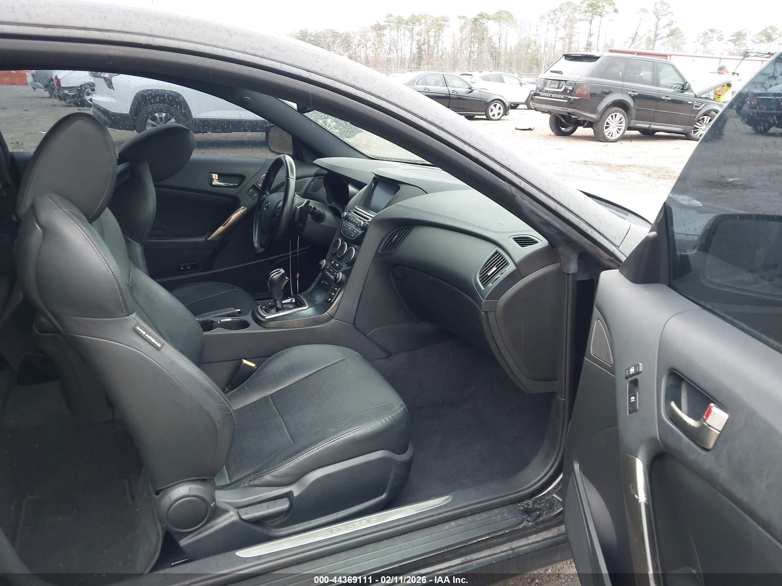 2015 Hyundai Genesis 3.8 Ultimate Черный vin: KMHHU6KJ2FU125997