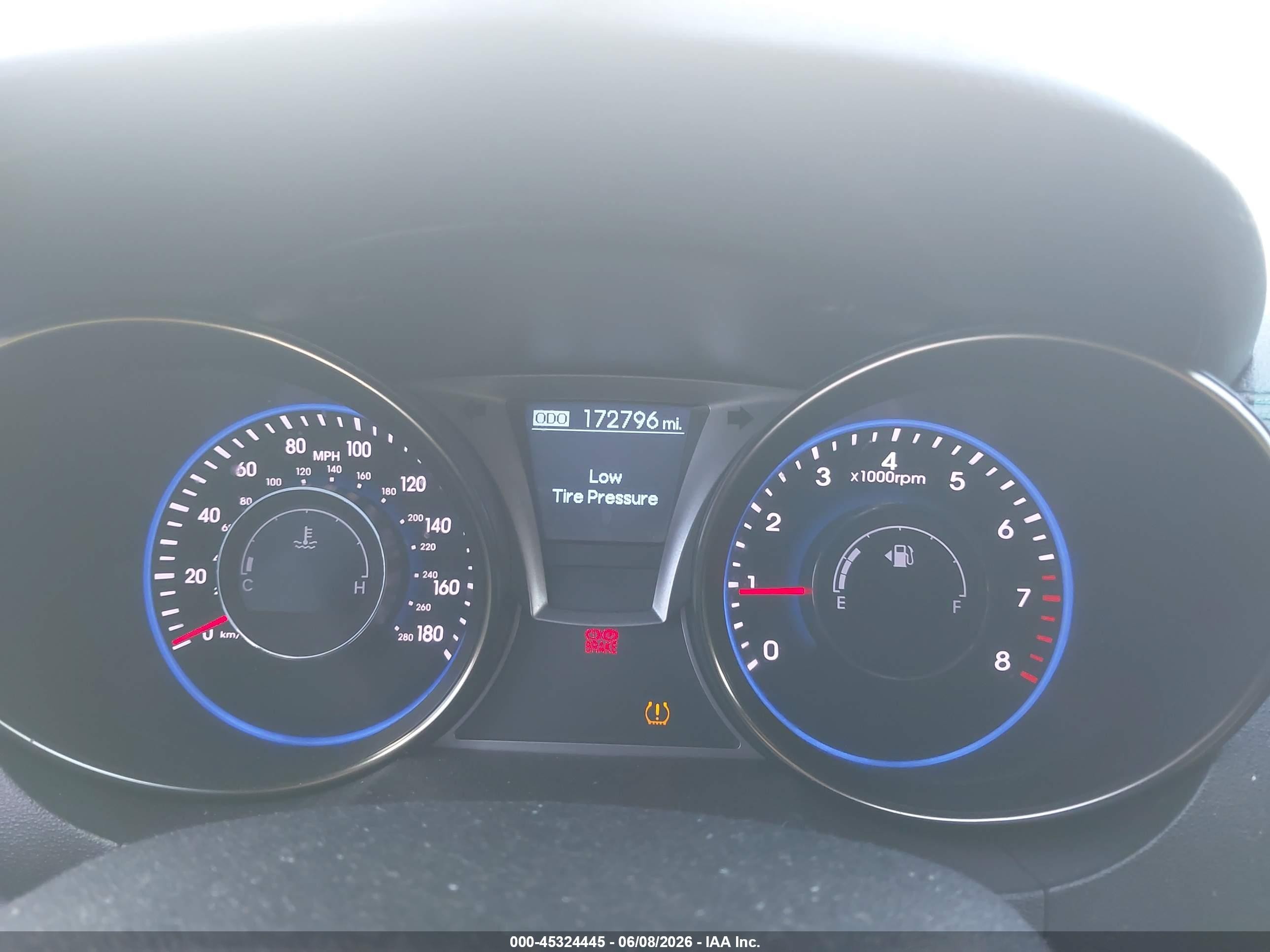 2013 Hyundai Genesis 3.8 Track White vin: KMHHU6KJ3DU086530