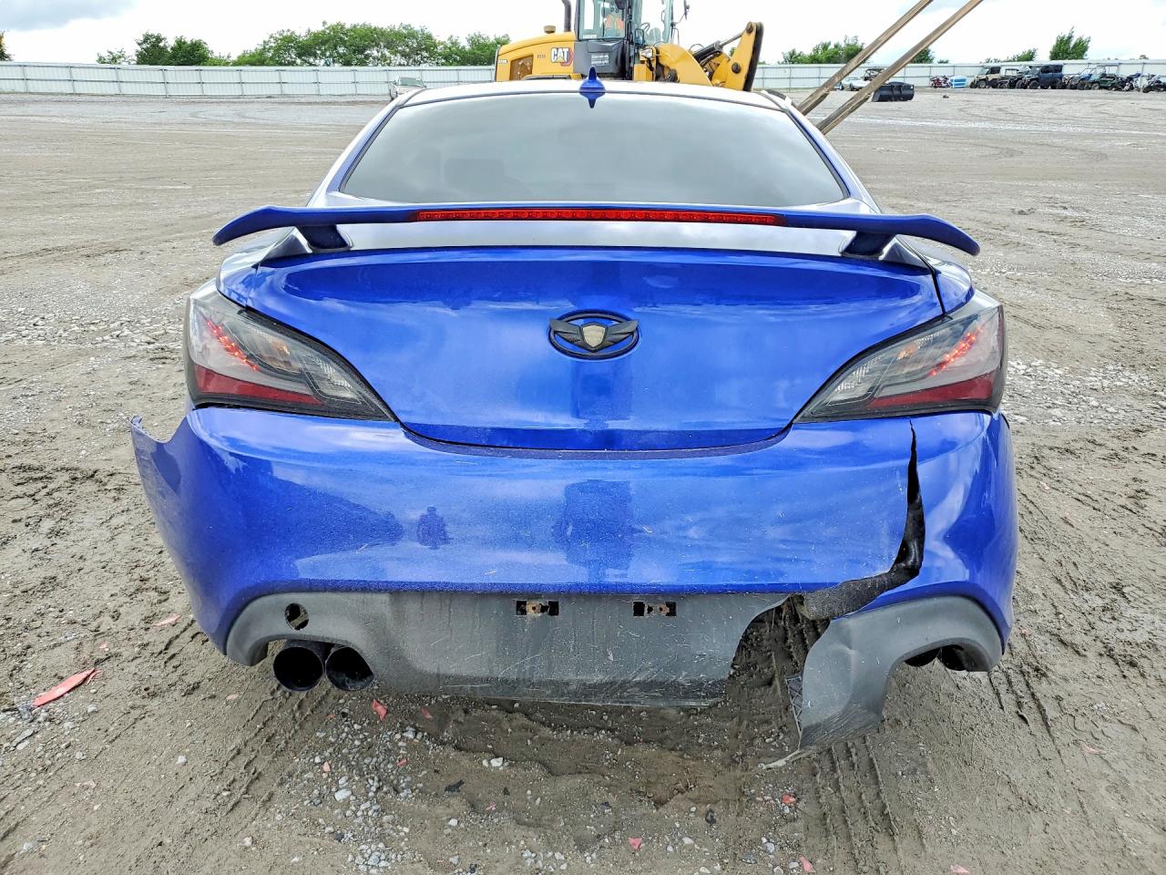 2013 Hyundai Genesis Coupe 3.8l Blue vin: KMHHU6KJ3DU092702