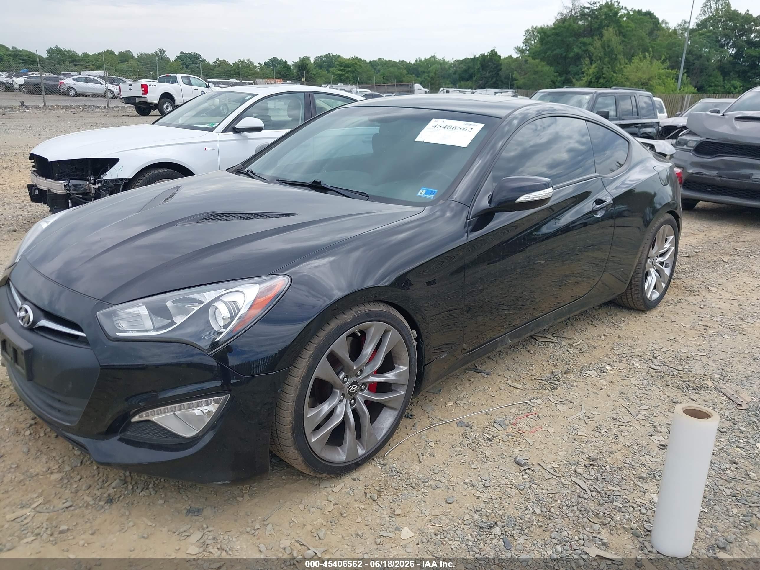 2015 Hyundai Genesis 3.8 Ultimate Black vin: KMHHU6KJ3FU123238