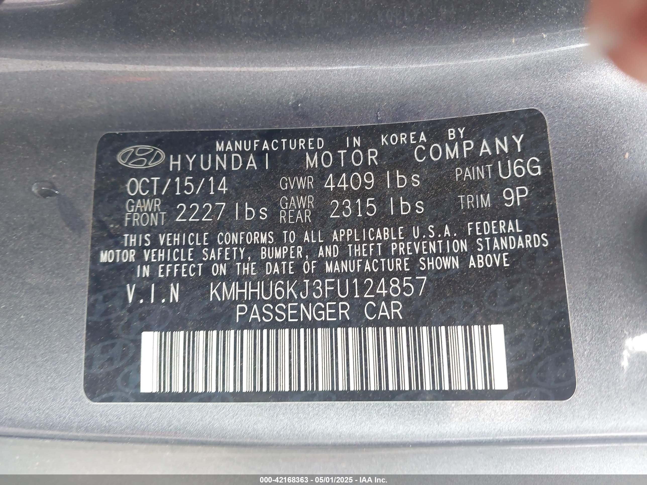 2015 Hyundai Genesis   Gray vin: KMHHU6KJ3FU124857
