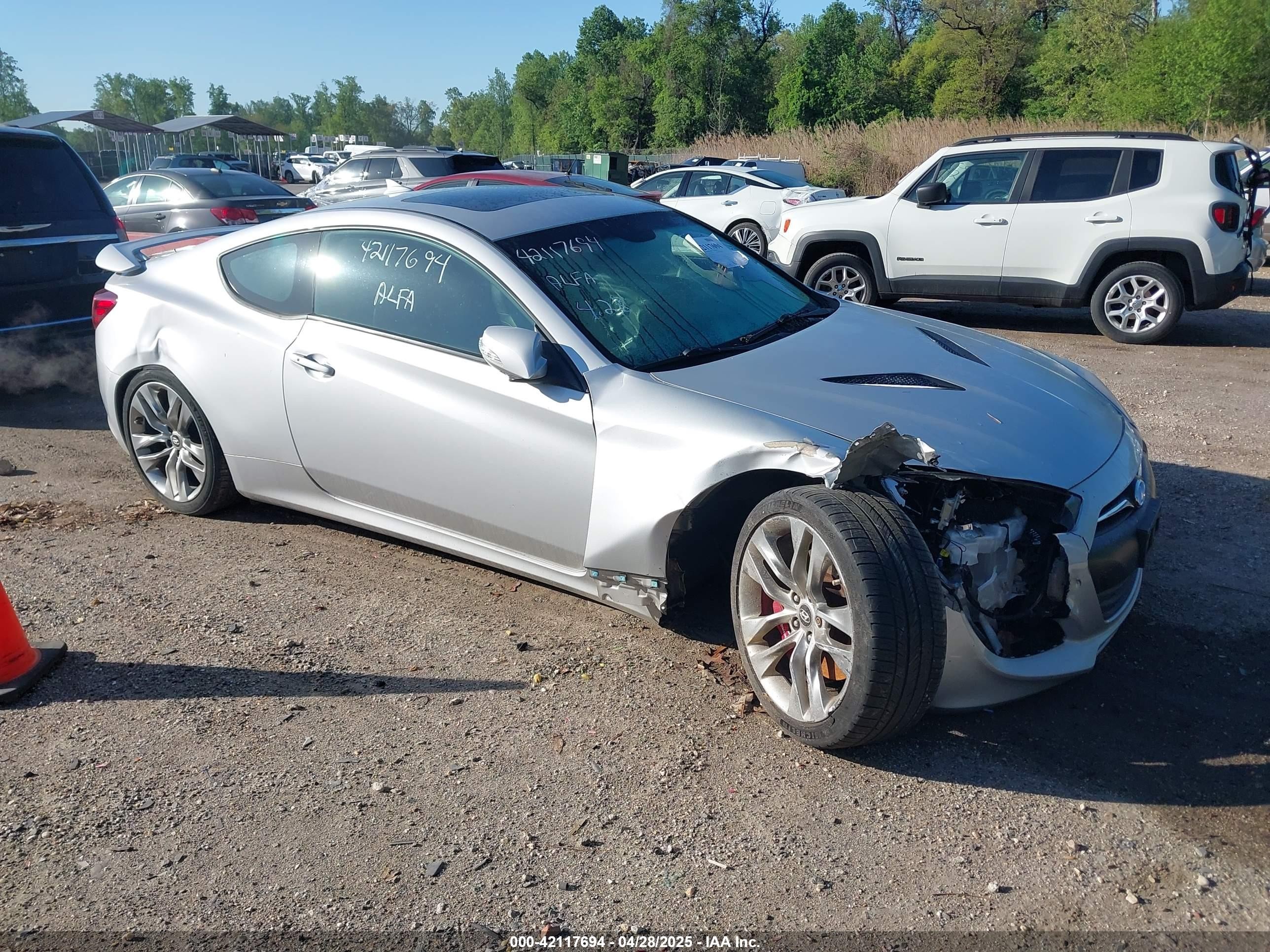 2015 Hyundai Genesis 3.8 Ultimate Серебряный vin: KMHHU6KJ3FU126396