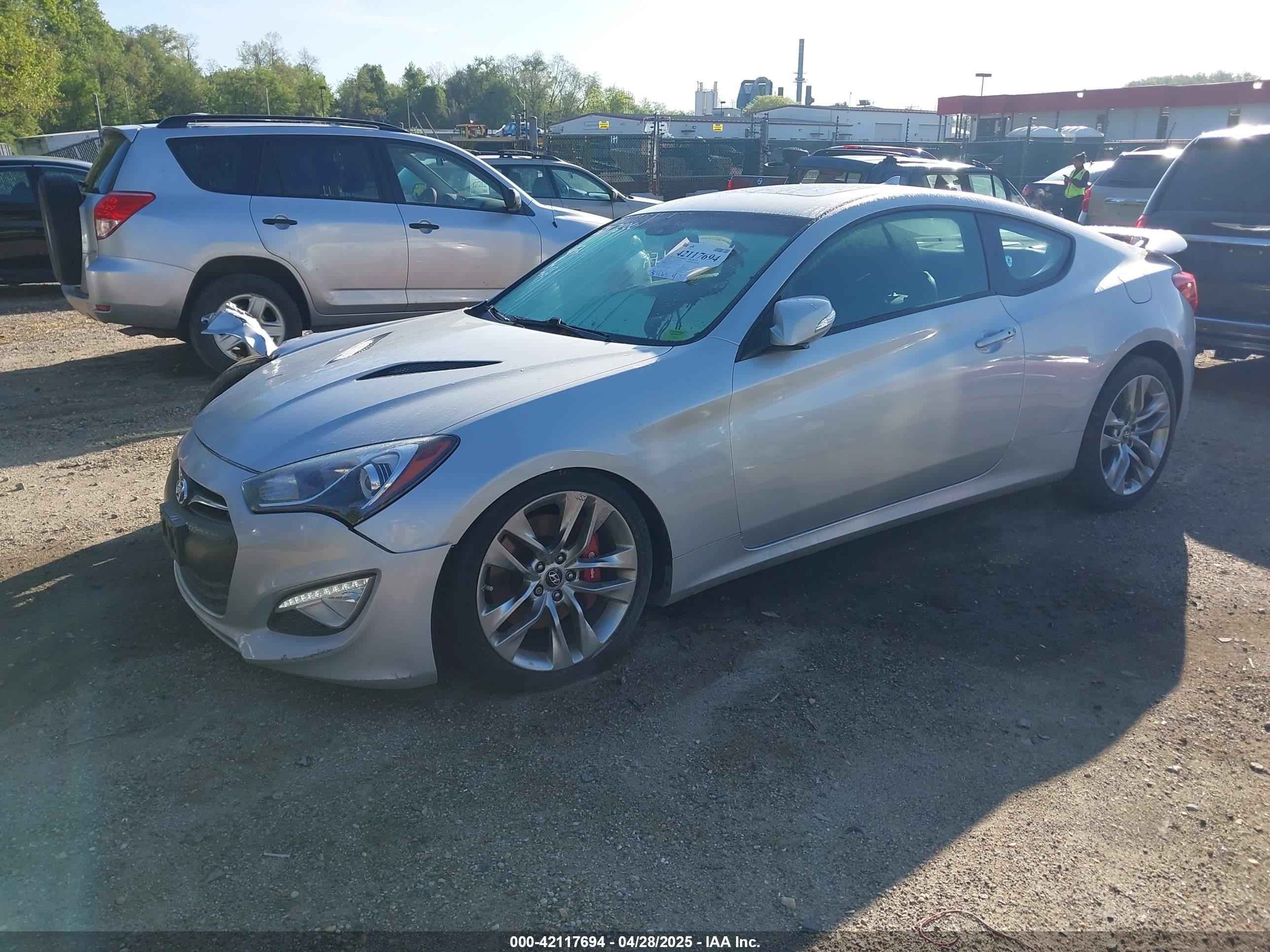 2015 Hyundai Genesis 3.8 Ultimate Серебряный vin: KMHHU6KJ3FU126396