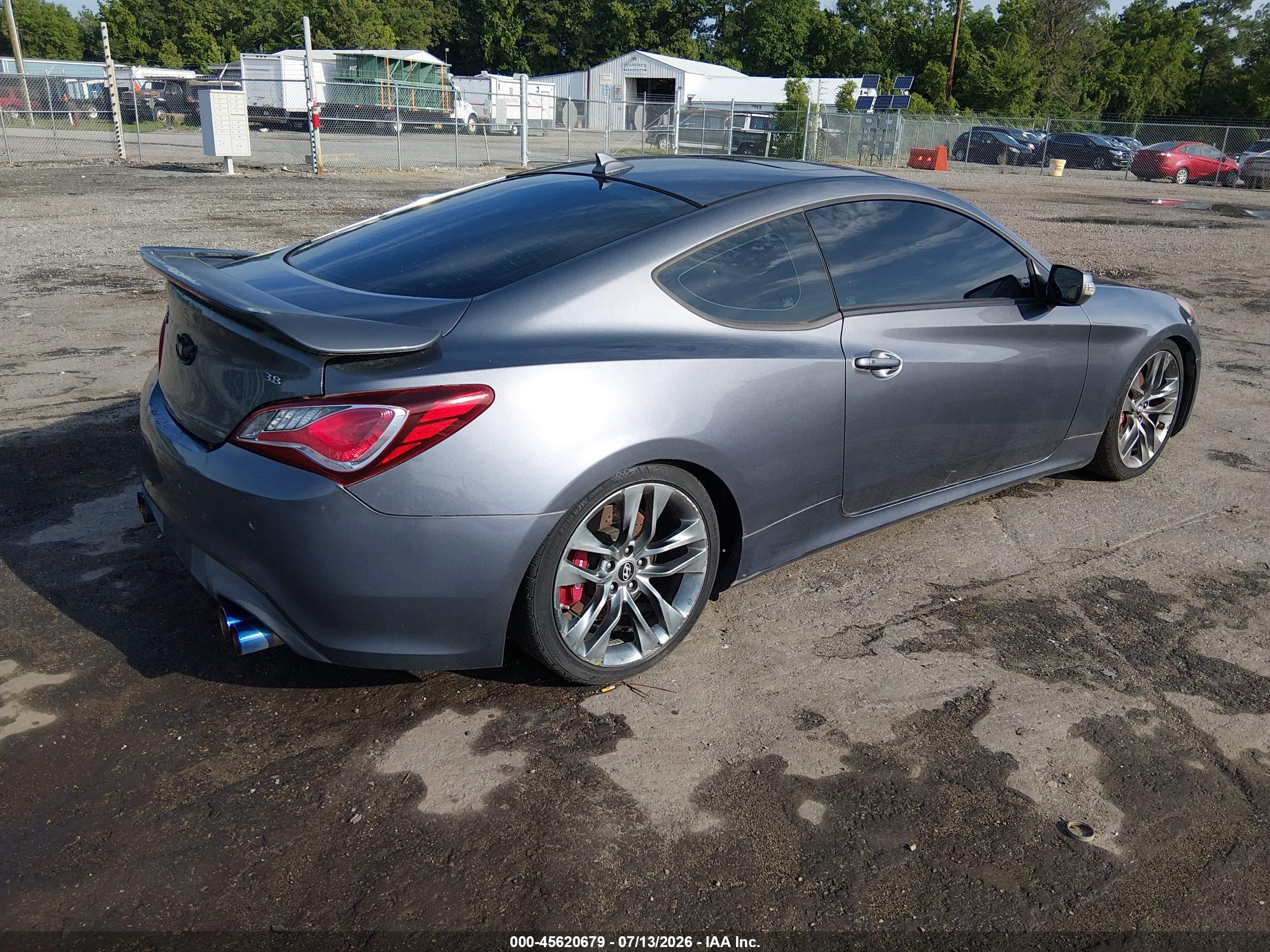 2015 Hyundai Genesis 3.8 Ultimate Gray vin: KMHHU6KJ4FU125631