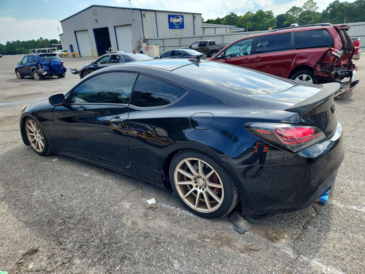 2013 Hyundai Genesis Coupe 3.8l Black vin: KMHHU6KJ5DU085685