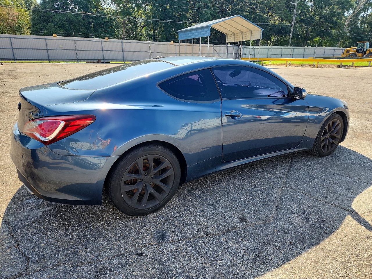 2013 Hyundai Genesis Coupe 3.8 Grand Touring Blue vin: KMHHU6KJ5DU094077