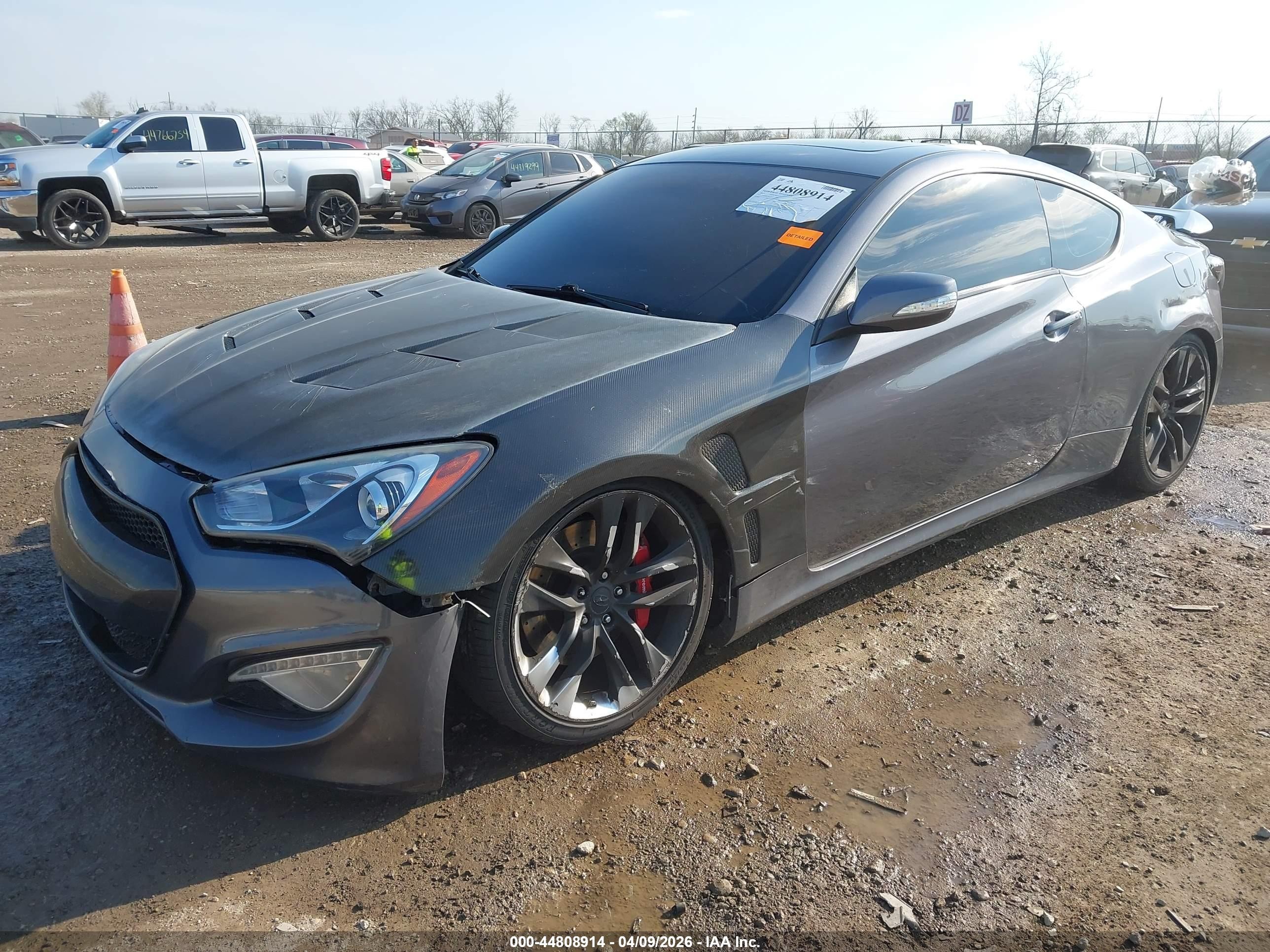 2015 Hyundai Genesis 3.8 Ultimate Gray vin: KMHHU6KJ5FU129574