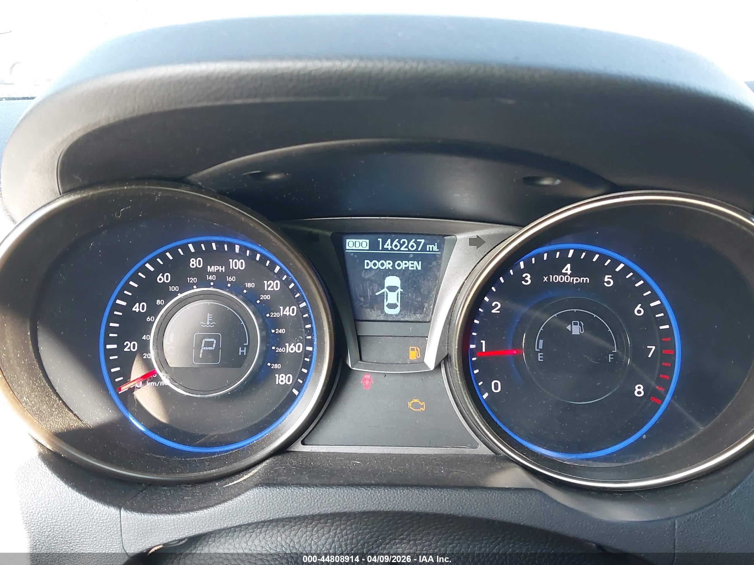 2015 Hyundai Genesis 3.8 Ultimate Gray vin: KMHHU6KJ5FU129574