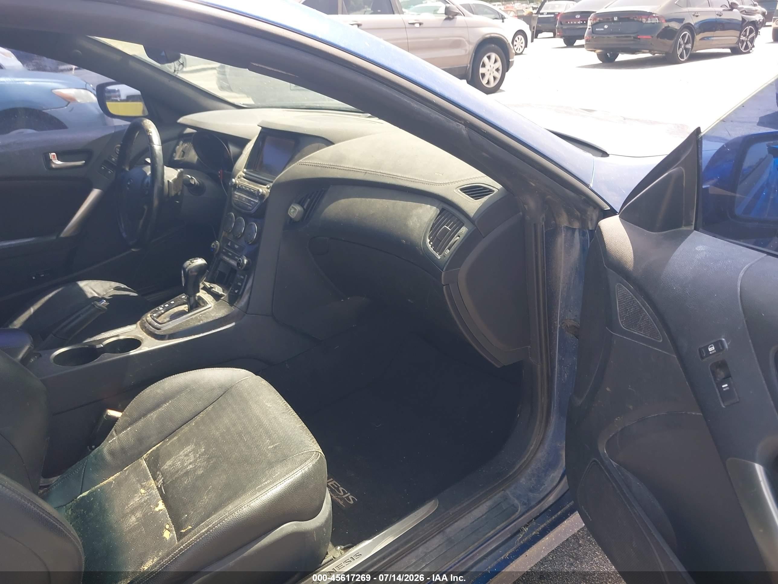 2015 Hyundai Genesis 3.8 Ultimate Blue vin: KMHHU6KJ5FU130238