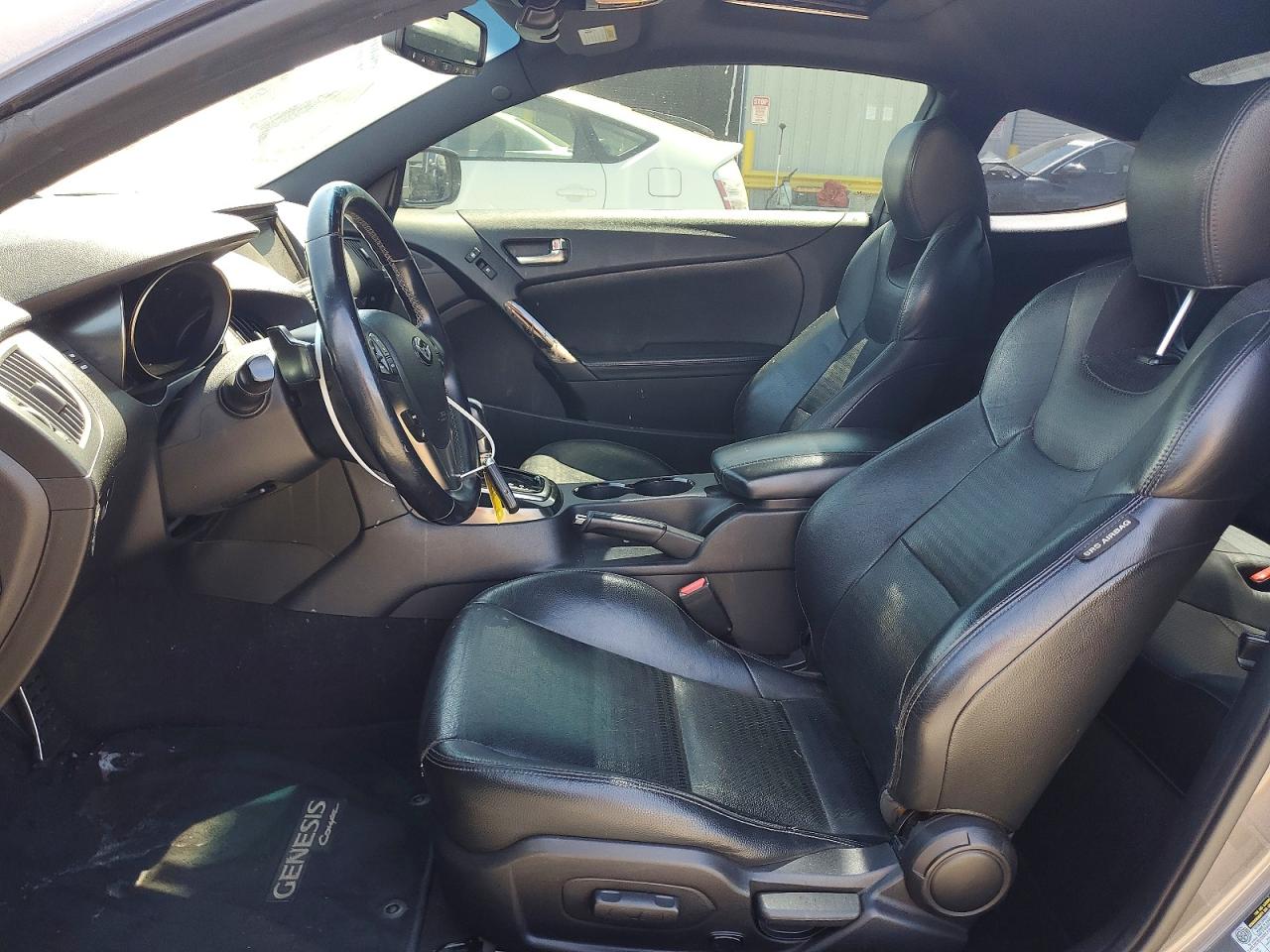 2013 Hyundai Genesis Coupe 3.8 Track Gray vin: KMHHU6KJ6DU083881