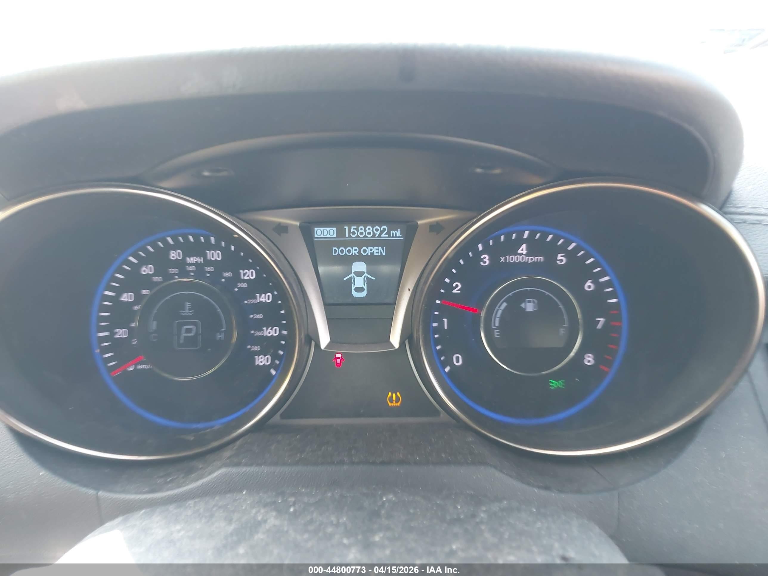 2013 Hyundai Genesis   Красный vin: KMHHU6KJ6DU106852
