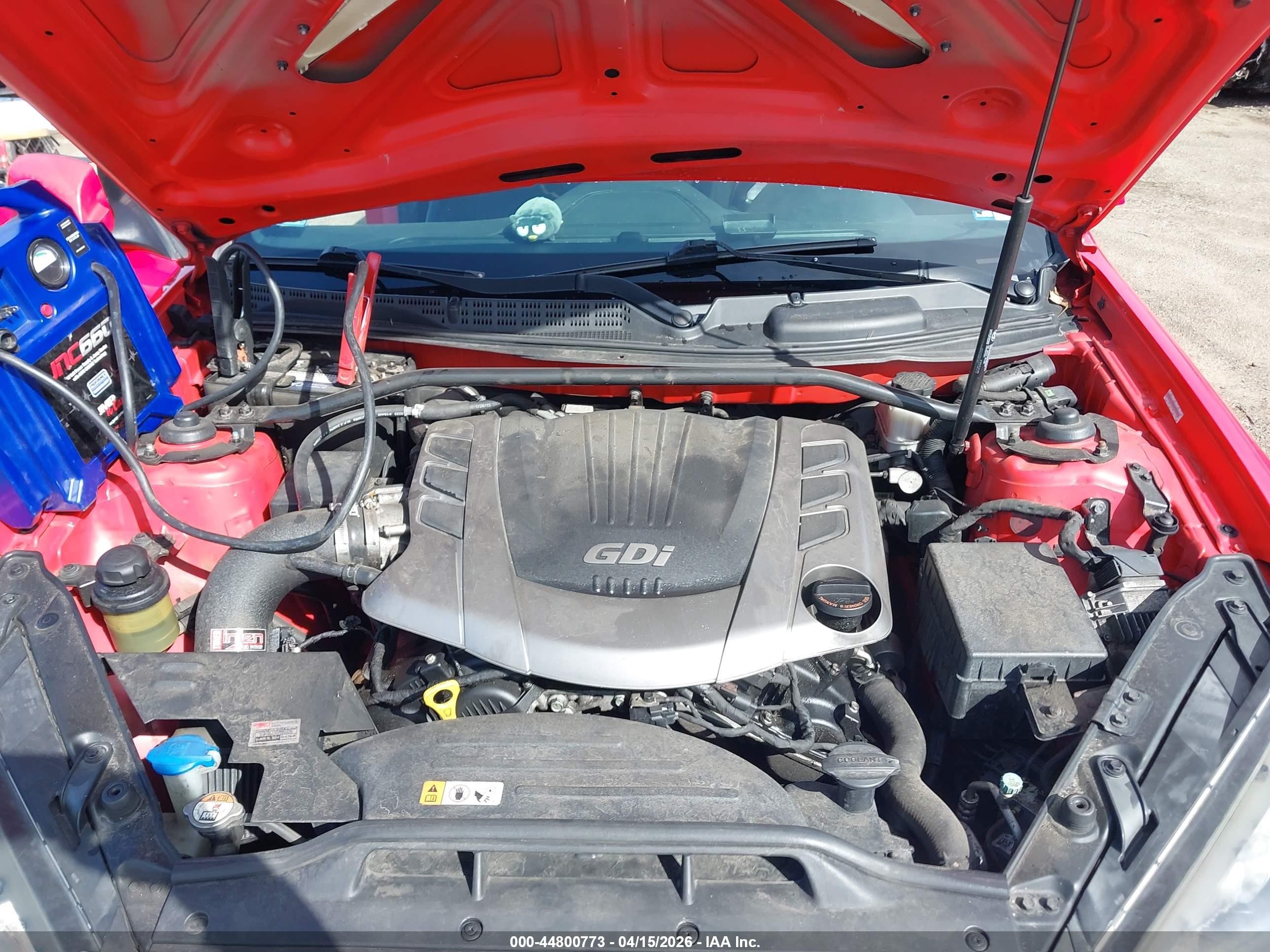 2013 Hyundai Genesis   Красный vin: KMHHU6KJ6DU106852