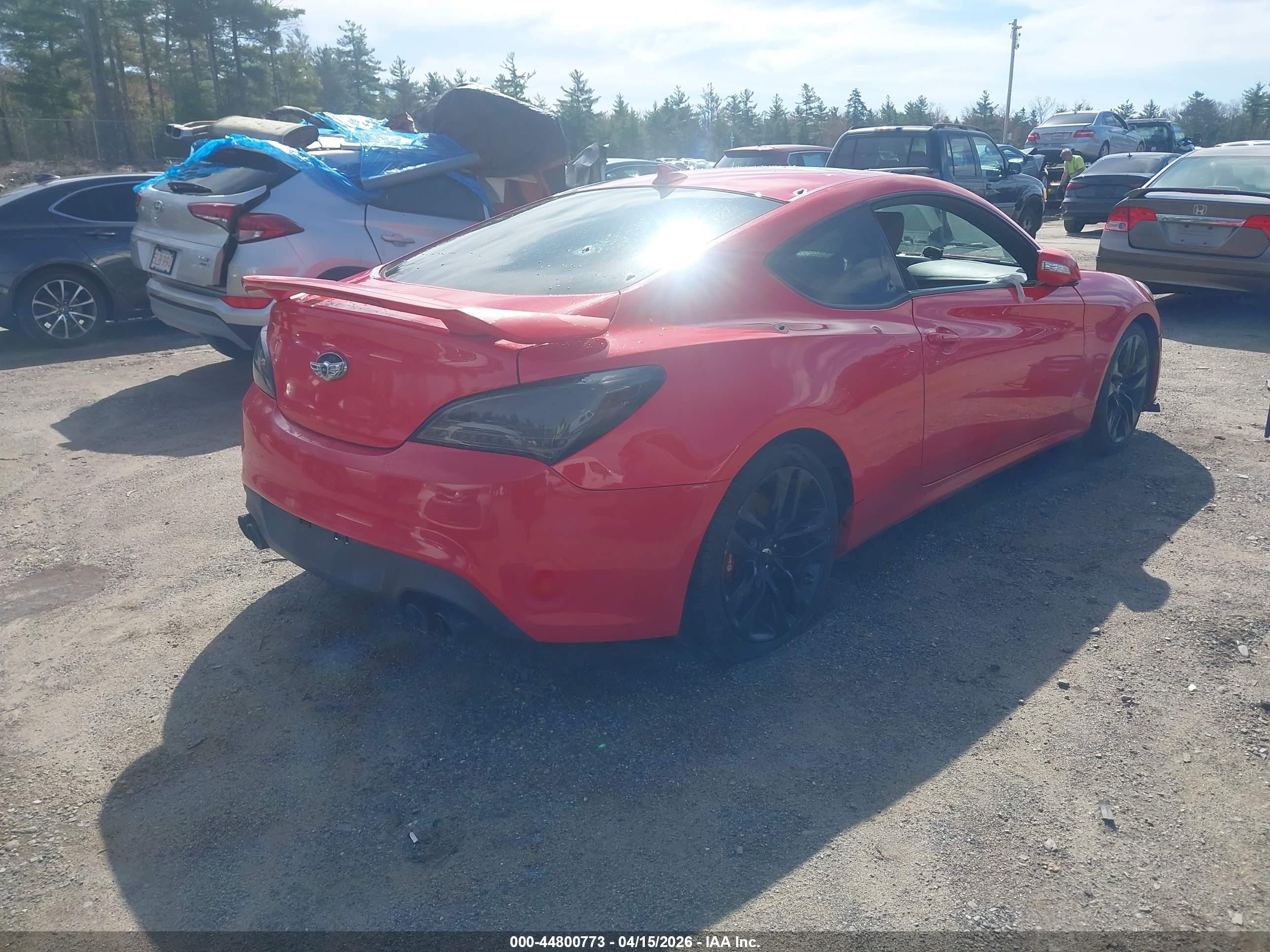 2013 Hyundai Genesis   Красный vin: KMHHU6KJ6DU106852