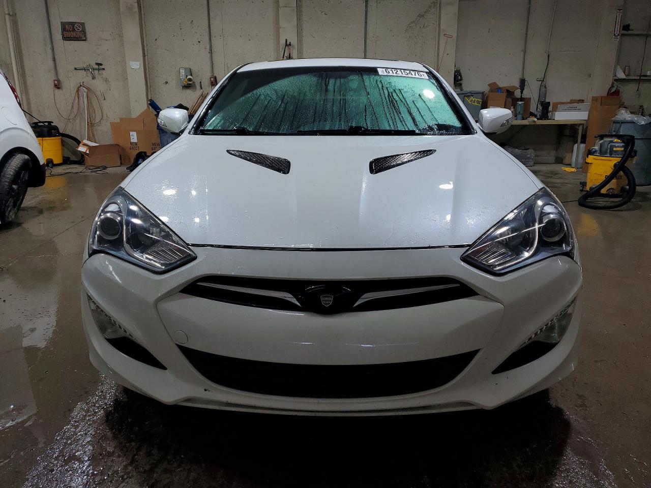 2013 Hyundai Genesis Coupe 3.8l White vin: KMHHU6KJ6DU107550