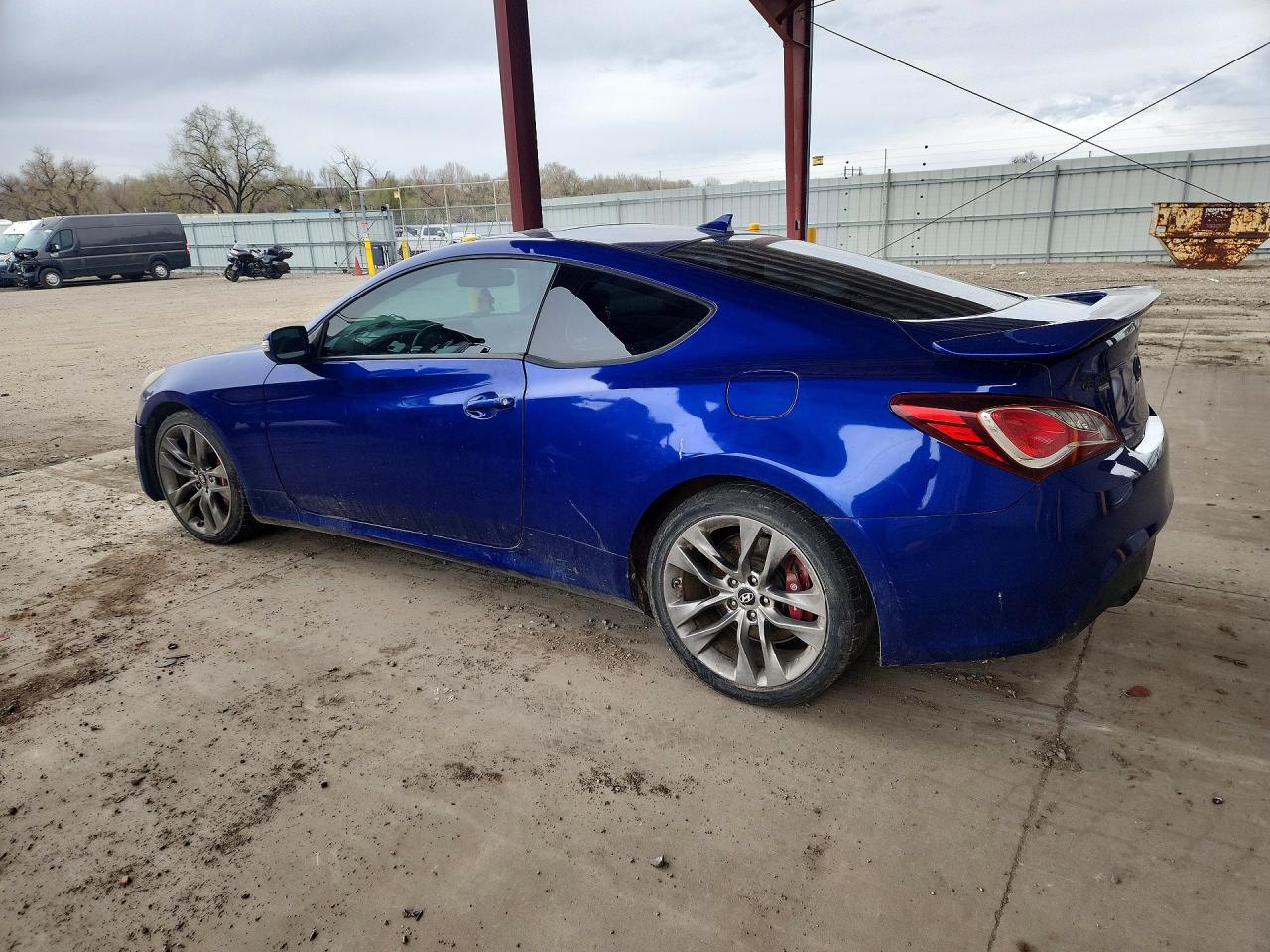 2013 Hyundai Genesis Coupe 3.8 Track Blue vin: KMHHU6KJ7DU080424
