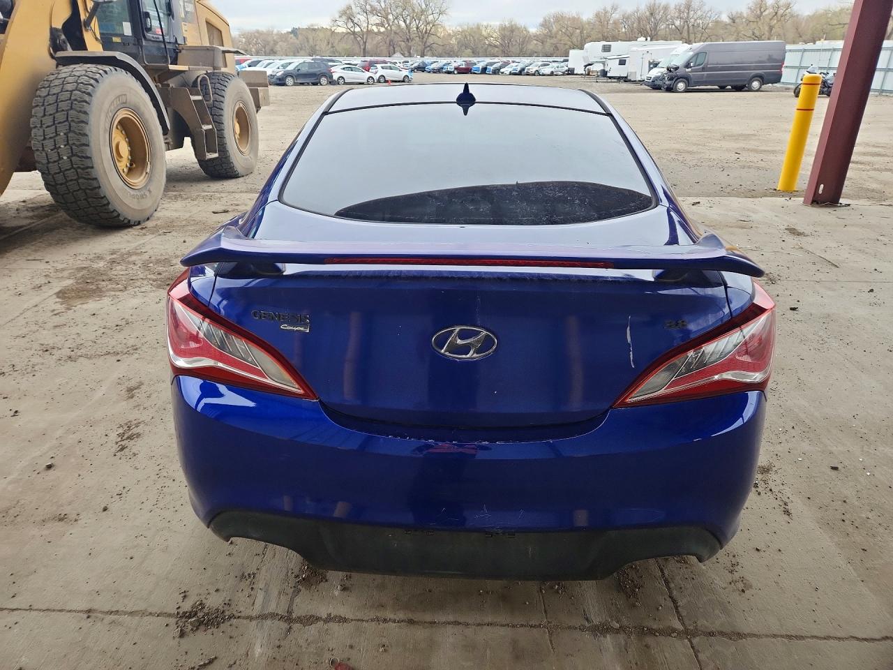 2013 Hyundai Genesis Coupe 3.8 Track Blue vin: KMHHU6KJ7DU080424