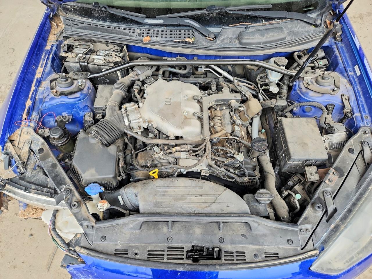 2013 Hyundai Genesis Coupe 3.8 Track Blue vin: KMHHU6KJ7DU080424
