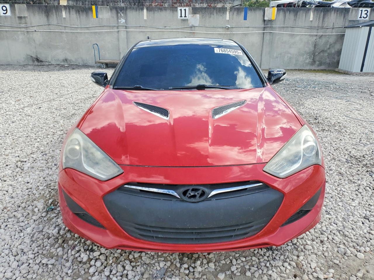 2015 Hyundai Genesis Coupe Red vin: KMHHU6KJ7FU121864