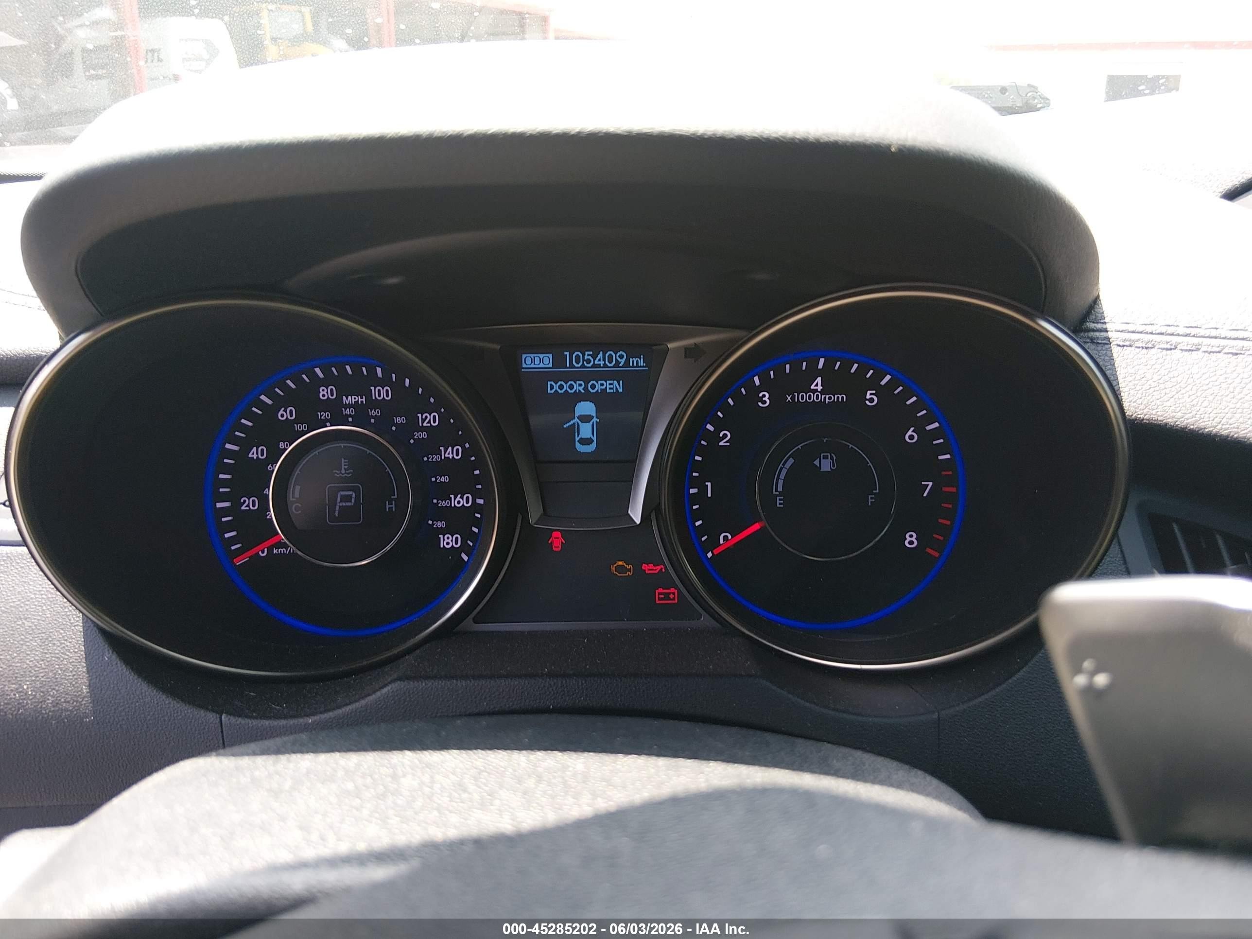2015 Hyundai Genesis 3.8 Ultimate Black vin: KMHHU6KJ7FU125476
